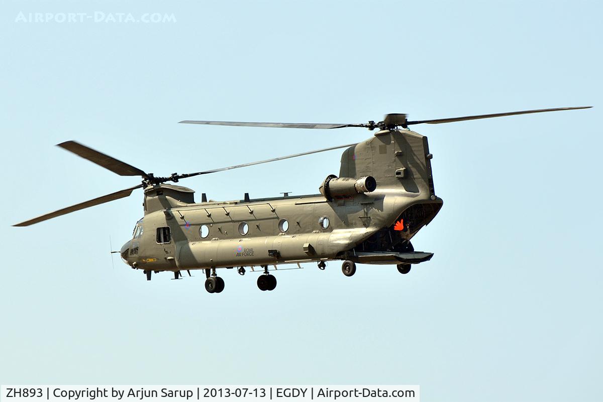 ZH893, Boeing Vertol Chinook HC.2A C/N M4456, Displaying at RNAS Yeovilton Air Day 2013.
