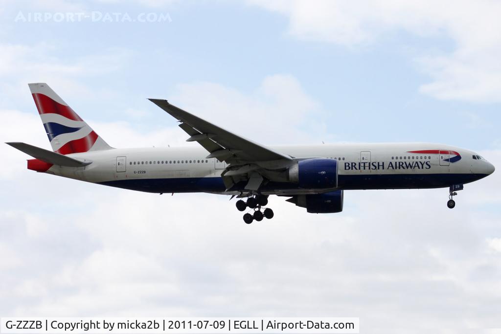 G-ZZZB, 1995 Boeing 777-236 C/N 27106, Landing