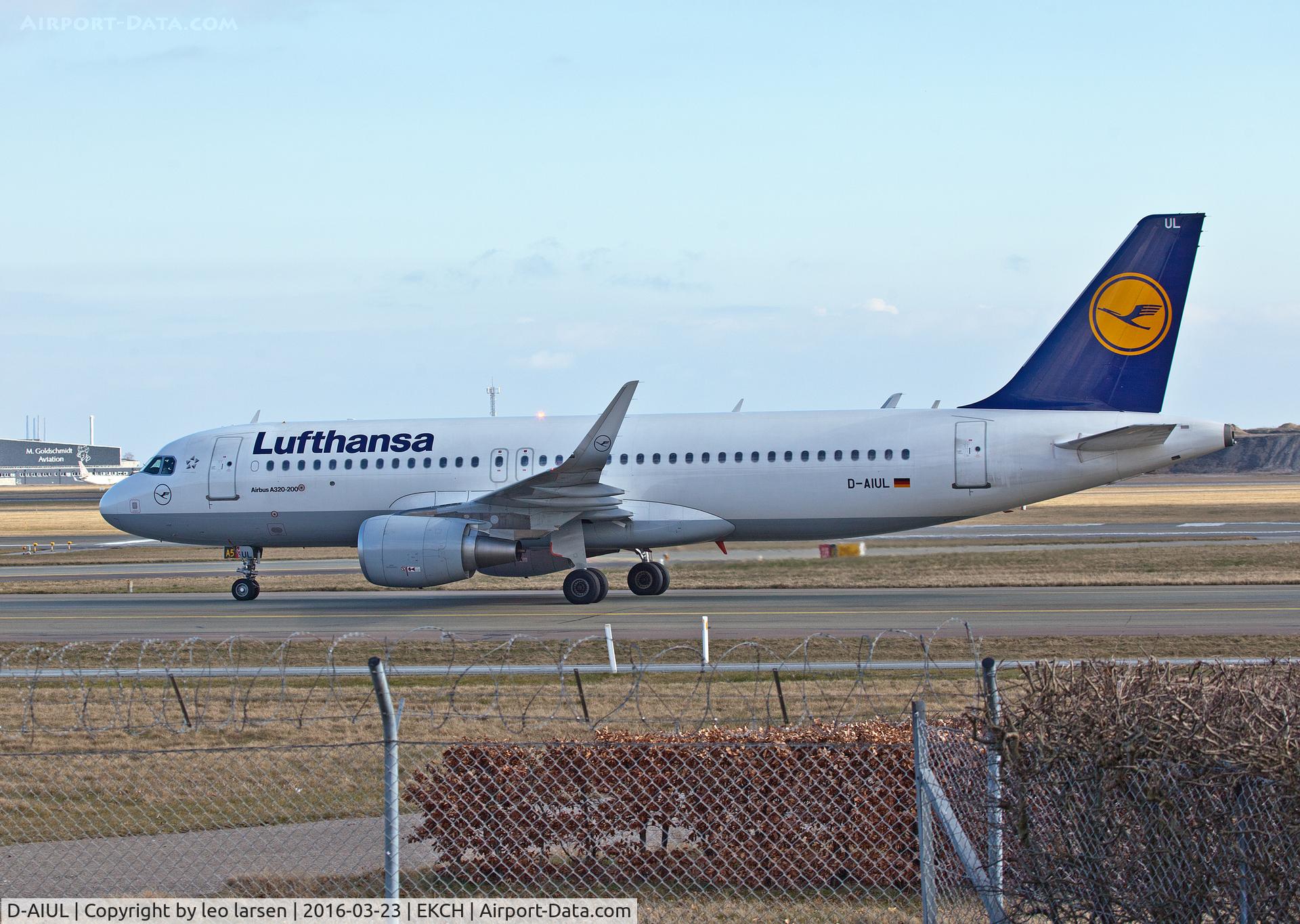 D-AIUL, 2015 Airbus A320-214 C/N 6521, Copenhagen 23.3.16