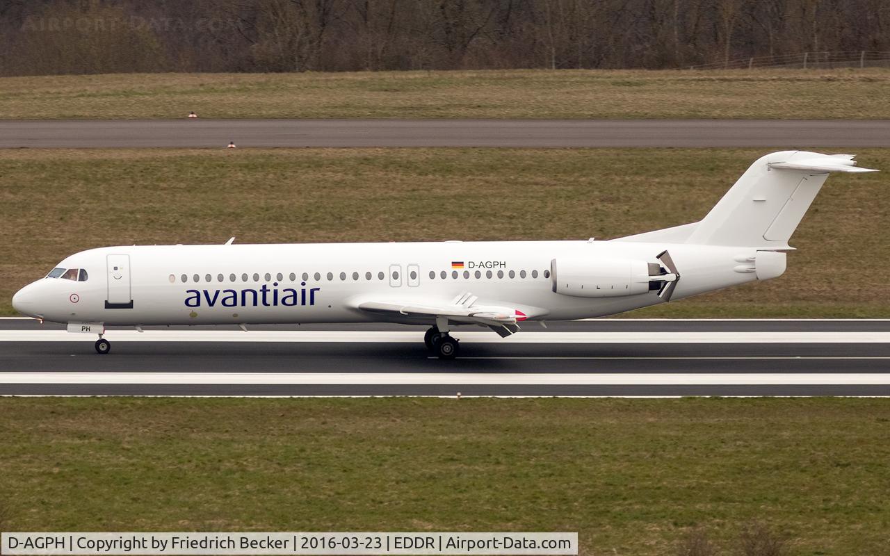 D-AGPH, 1990 Fokker 100 (F-28-0100) C/N 11308, decelerating after touchdown