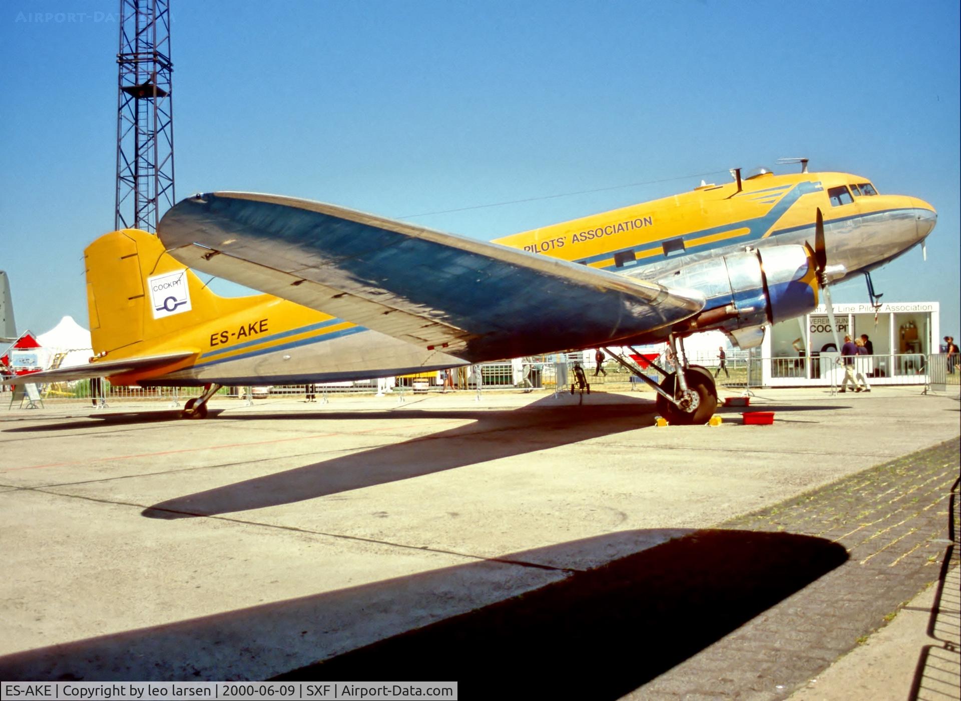 ES-AKE, 1945 Douglas C-47B Skytrain C/N 16697, Berlin Air Show 9.6.00