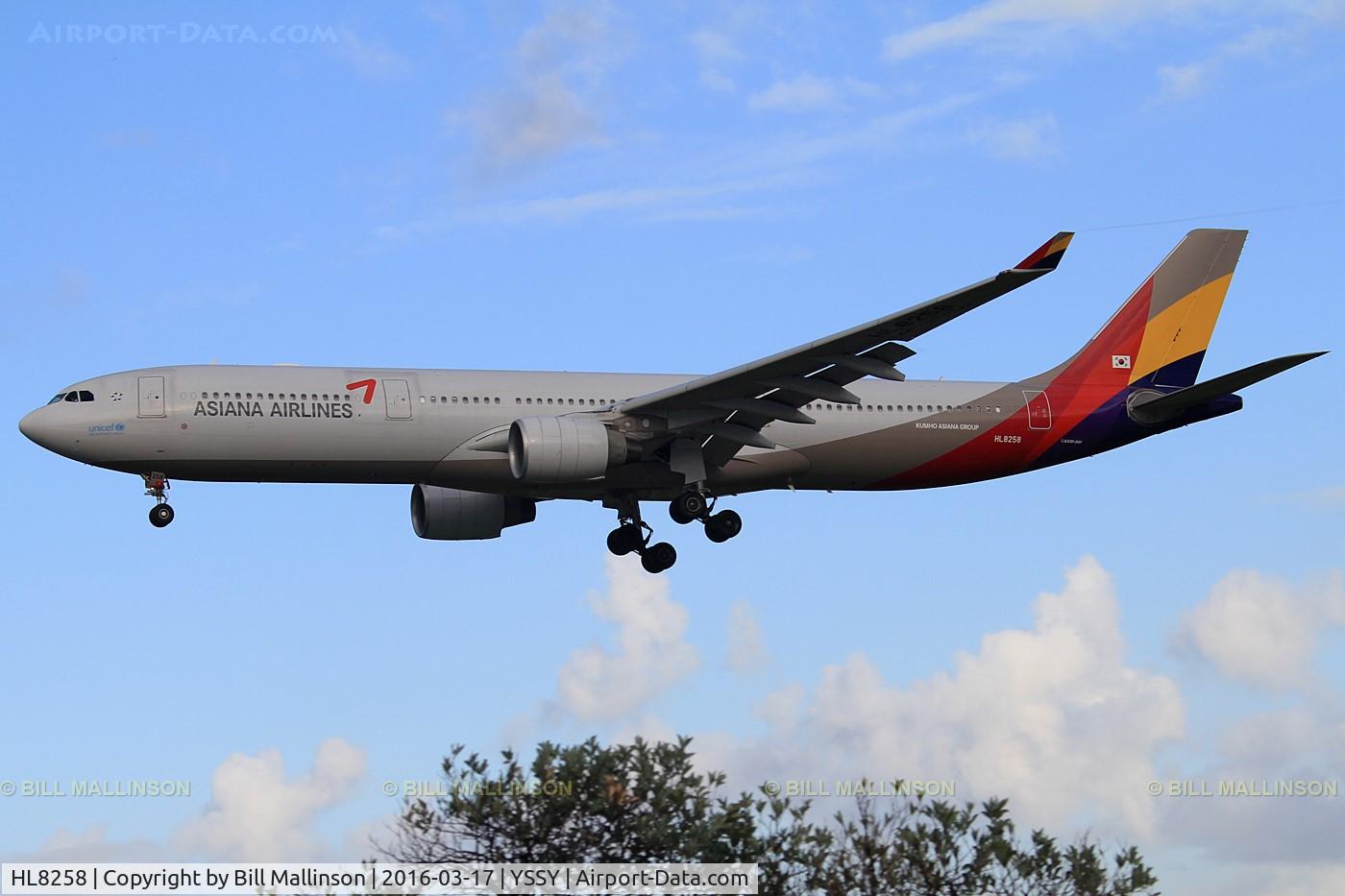 HL8258, 2012 Airbus A330-323X C/N 1326, finals to 16R