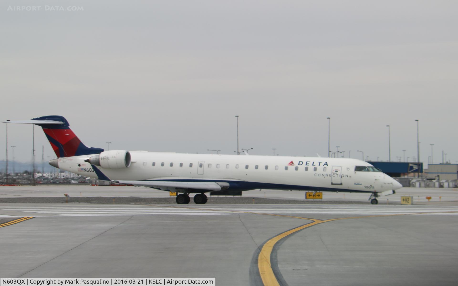 N603QX, 2001 Bombardier CRJ-550 C/N 10011, CL-600-2C10