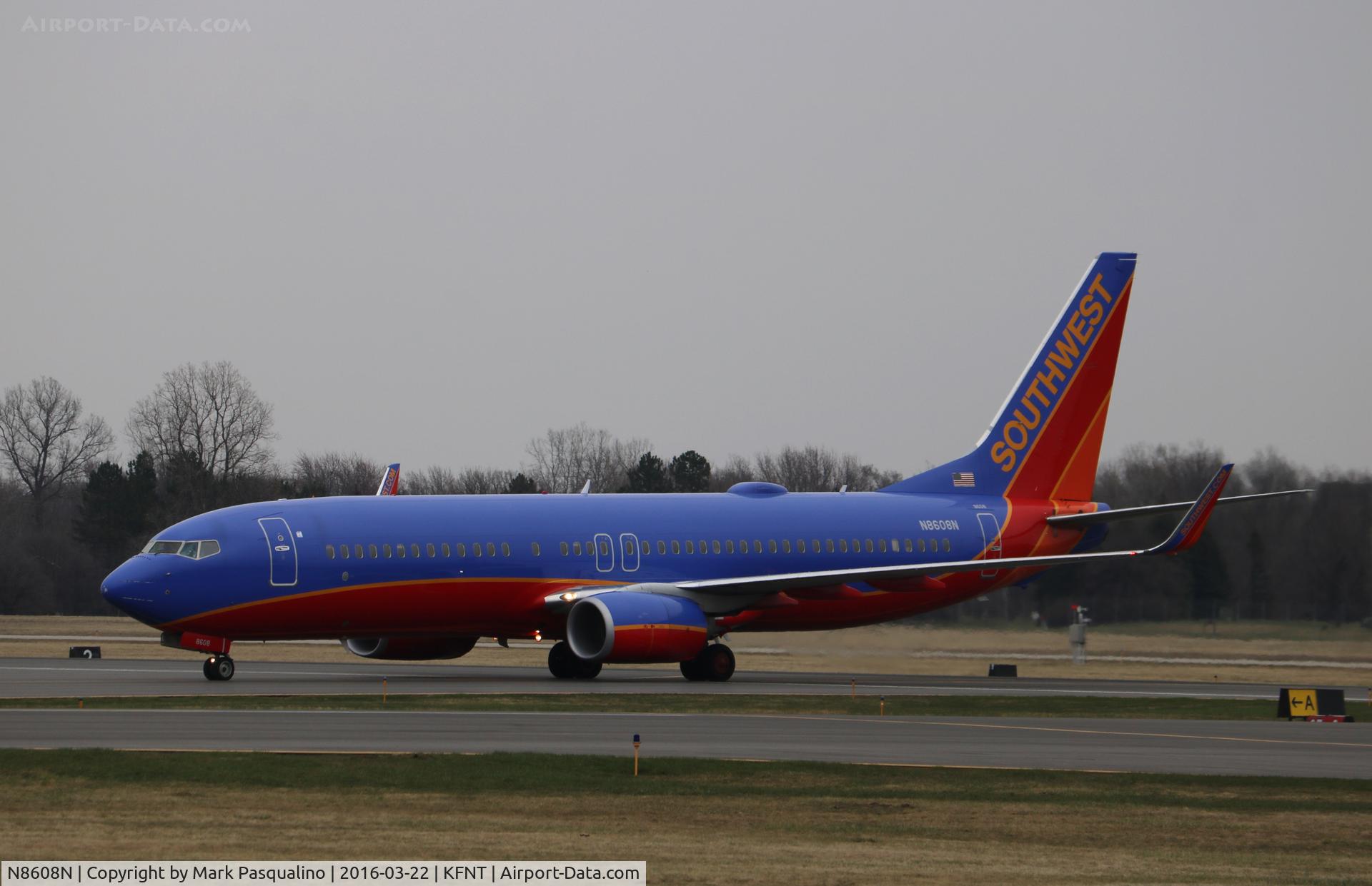 N8608N, 2013 Boeing 737-8H4 C/N 36638, Boeing 737-800
