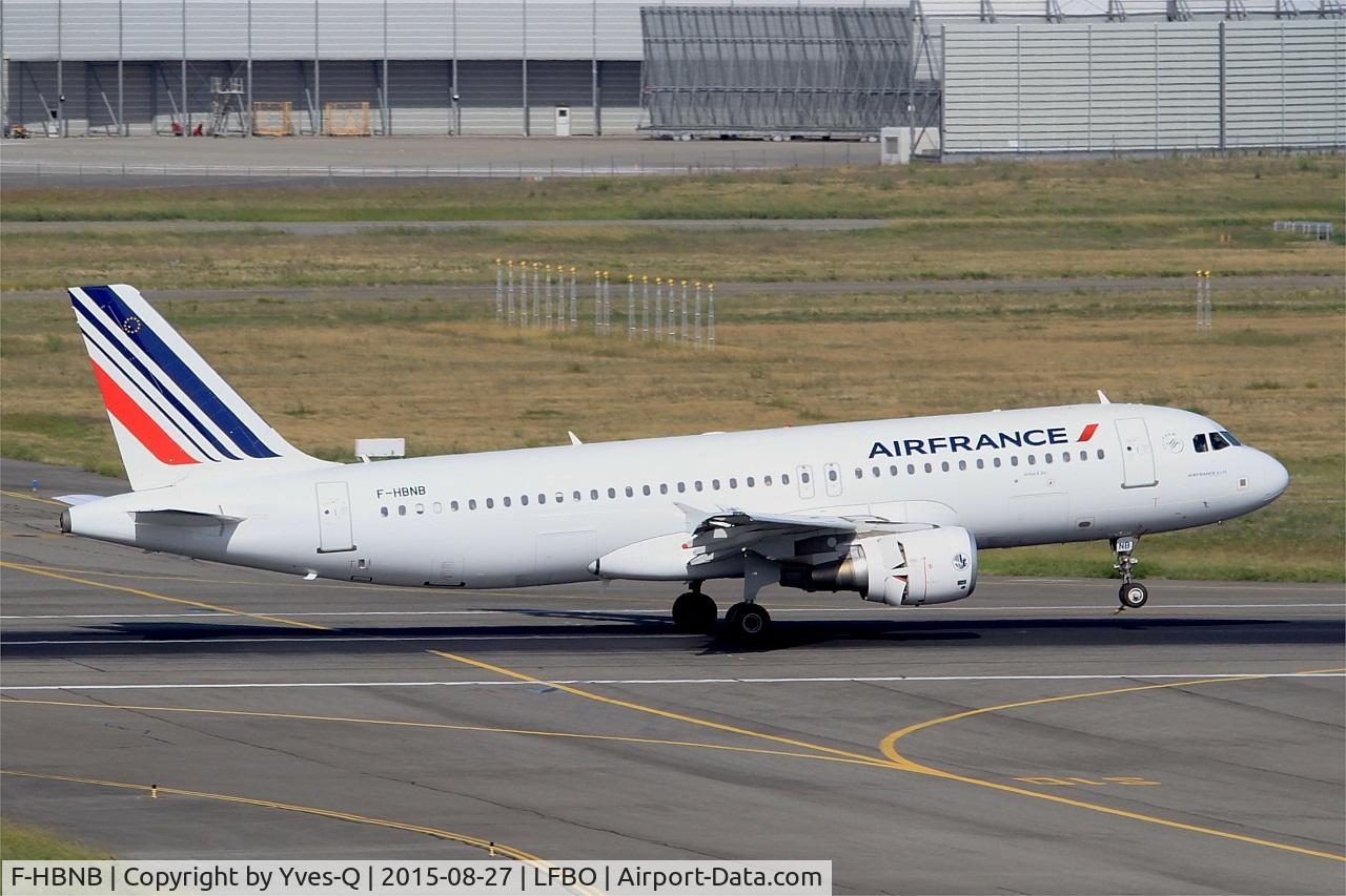 F-HBNB, 2010 Airbus A320-214 C/N 4402, Airbus A320-214, Landing rwy 14R, Toulouse-Blagnac airport (LFBO-TLS)