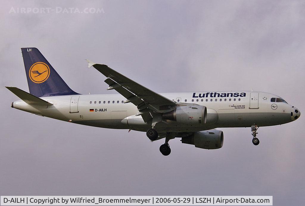 D-AILH, 1997 Airbus A319-114 C/N 641, Lufthansa / soccer nose