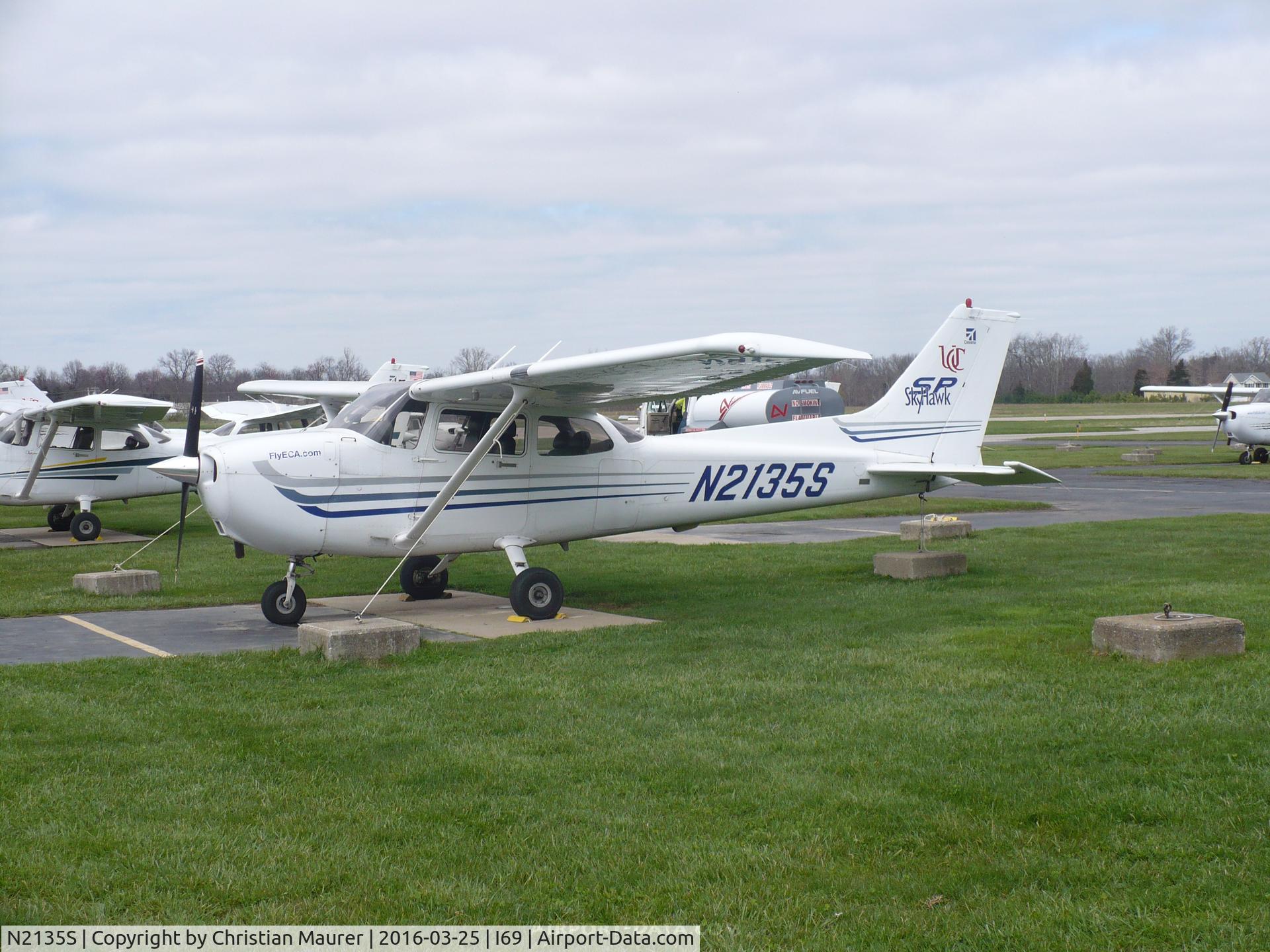 N2135S, 2003 Cessna 172S C/N 172S9558, Sporty's Pilot Shop 172S