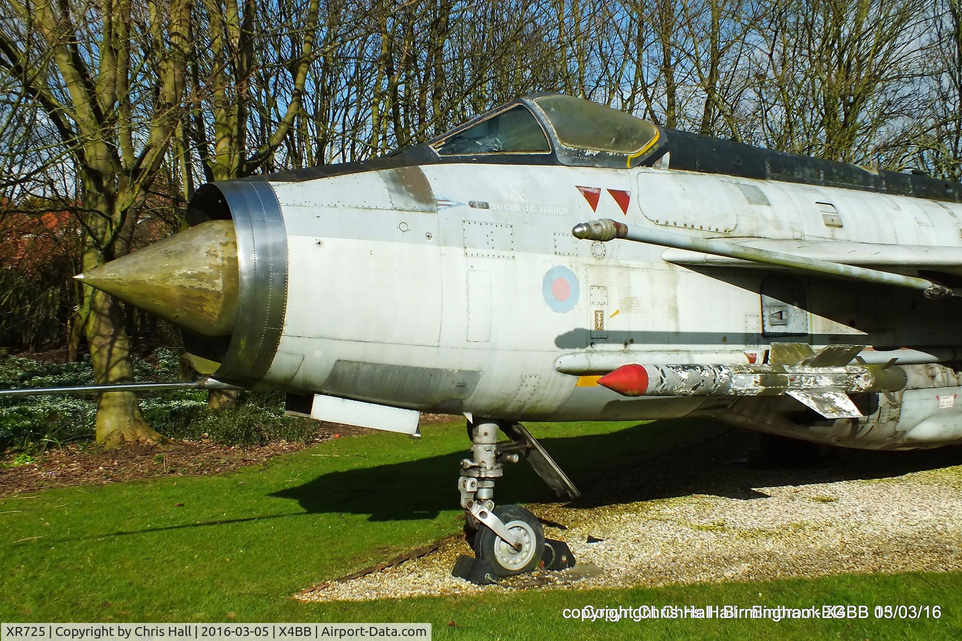 XR725, English Electric Lightning F.6 C/N 95208, preserved in Binbrook Village