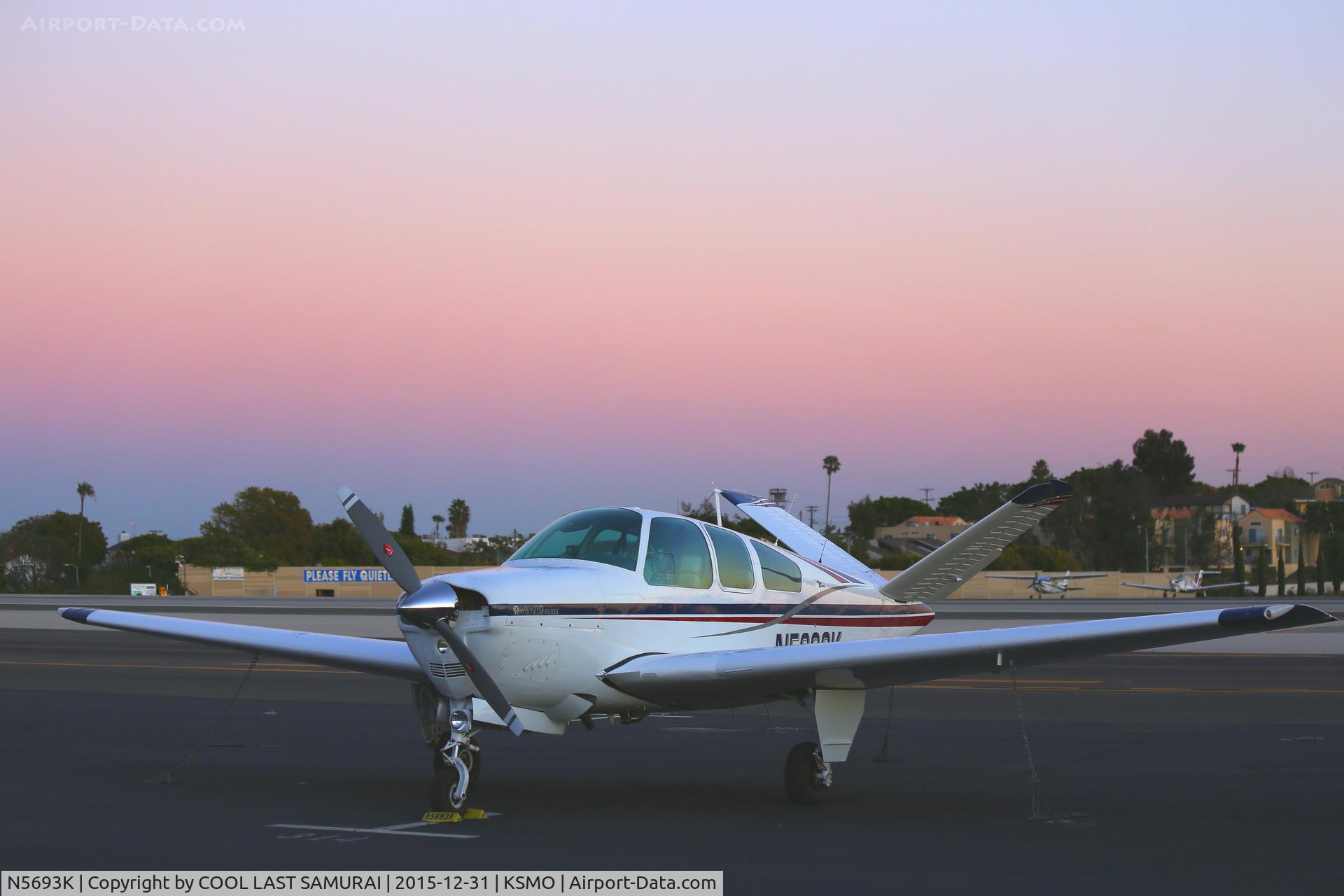 N5693K, 1964 Beech S35 Bonanza C/N D-7625, 93K at parking during sunset