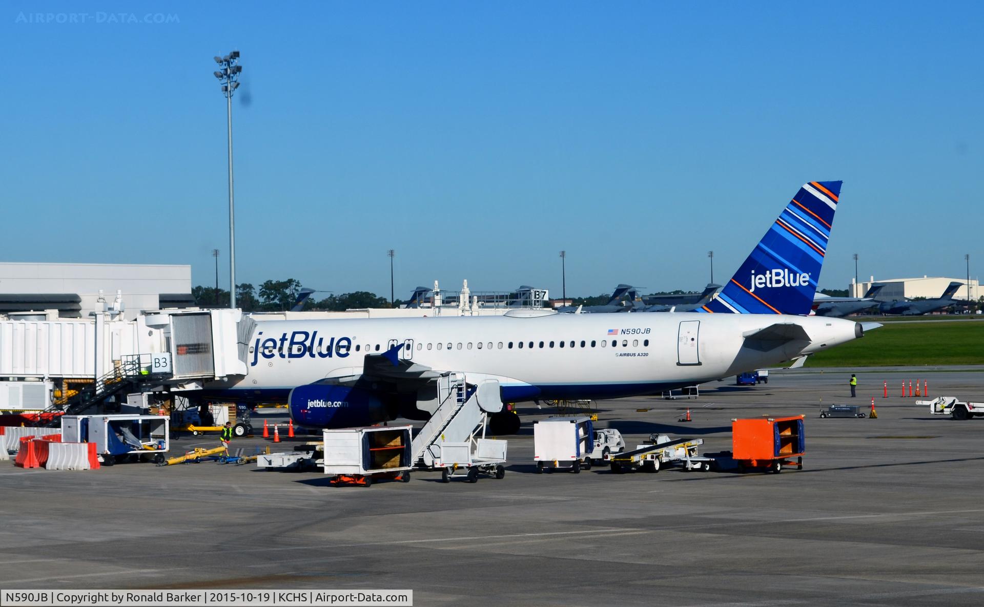 N590JB, 2004 Airbus A320-232 C/N 2231, Gate B3 Charleston