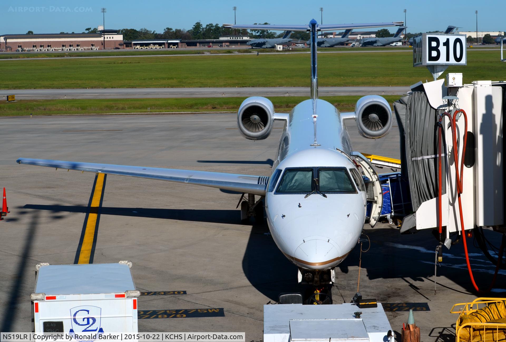 N519LR, 2006 Bombardier CRJ-700 (CL-600-2C10) Regional Jet C/N 10260, Gate B10 Charleston