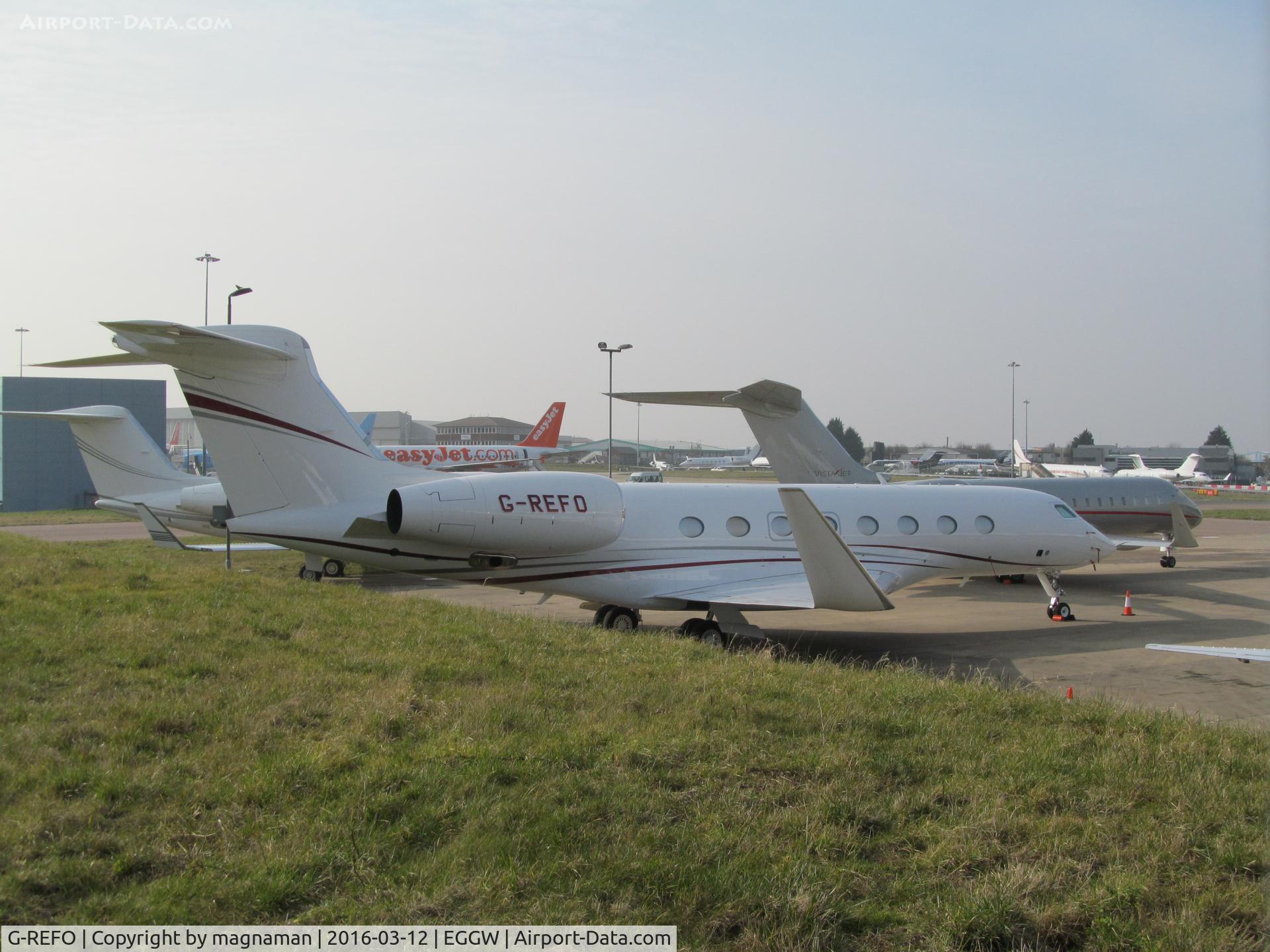 G-REFO, 2014 Gulfstream Aerospace G650 (G-VI) C/N 6075, at loooton