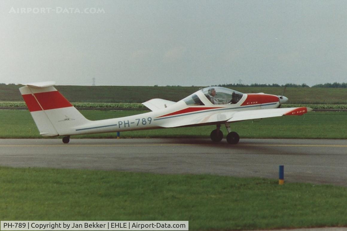 PH-789, Grob G-109 C/N 6038, Lelystad Airport around 1992