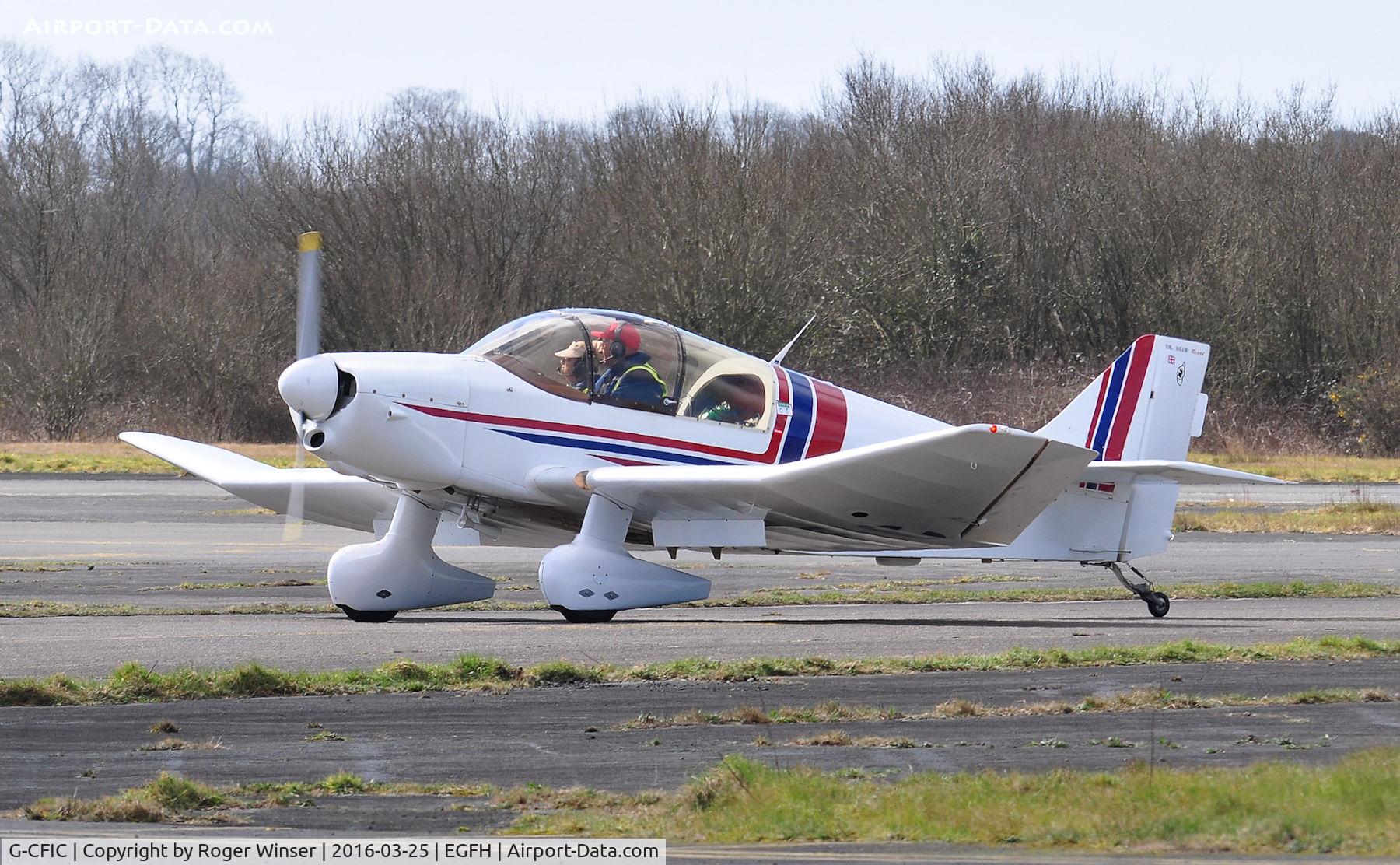 G-CFIC, 1963 CEA Jodel DR-1050/M-1 Record Sicile C/N 432, Visiting Jodel Record.