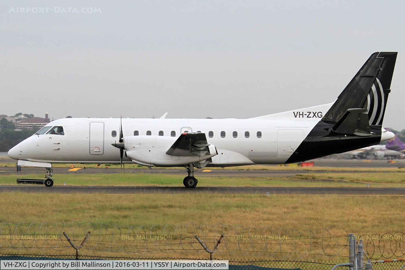 VH-ZXG, 1996 Saab 340B+ C/N 340B-402, taxi to 34R