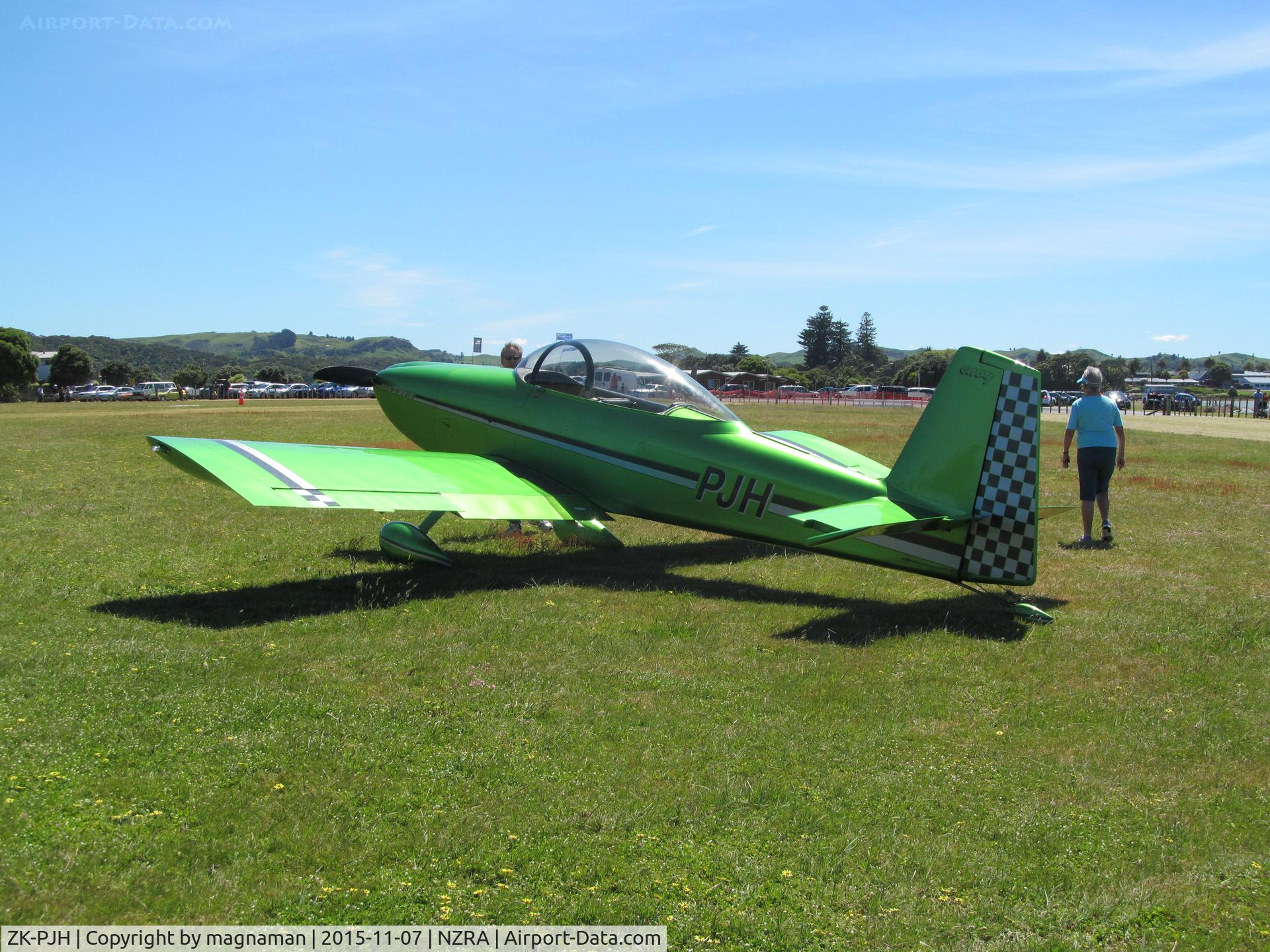 ZK-PJH, Vans RV- 8 C/N 80043, at raglan