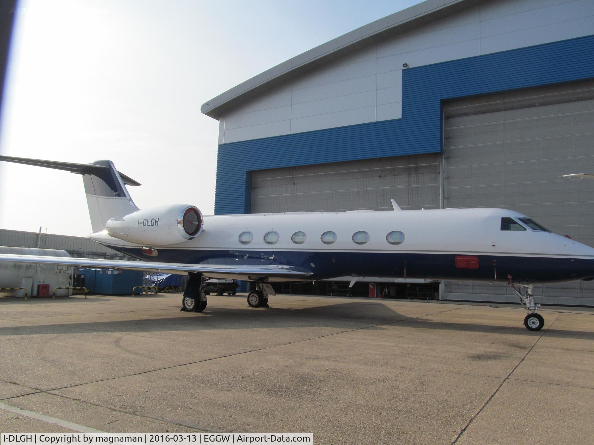 I-DLGH, 2011 Gulfstream Aerospace G-IV-X Gulfstream G450 C/N 4240, At luton
