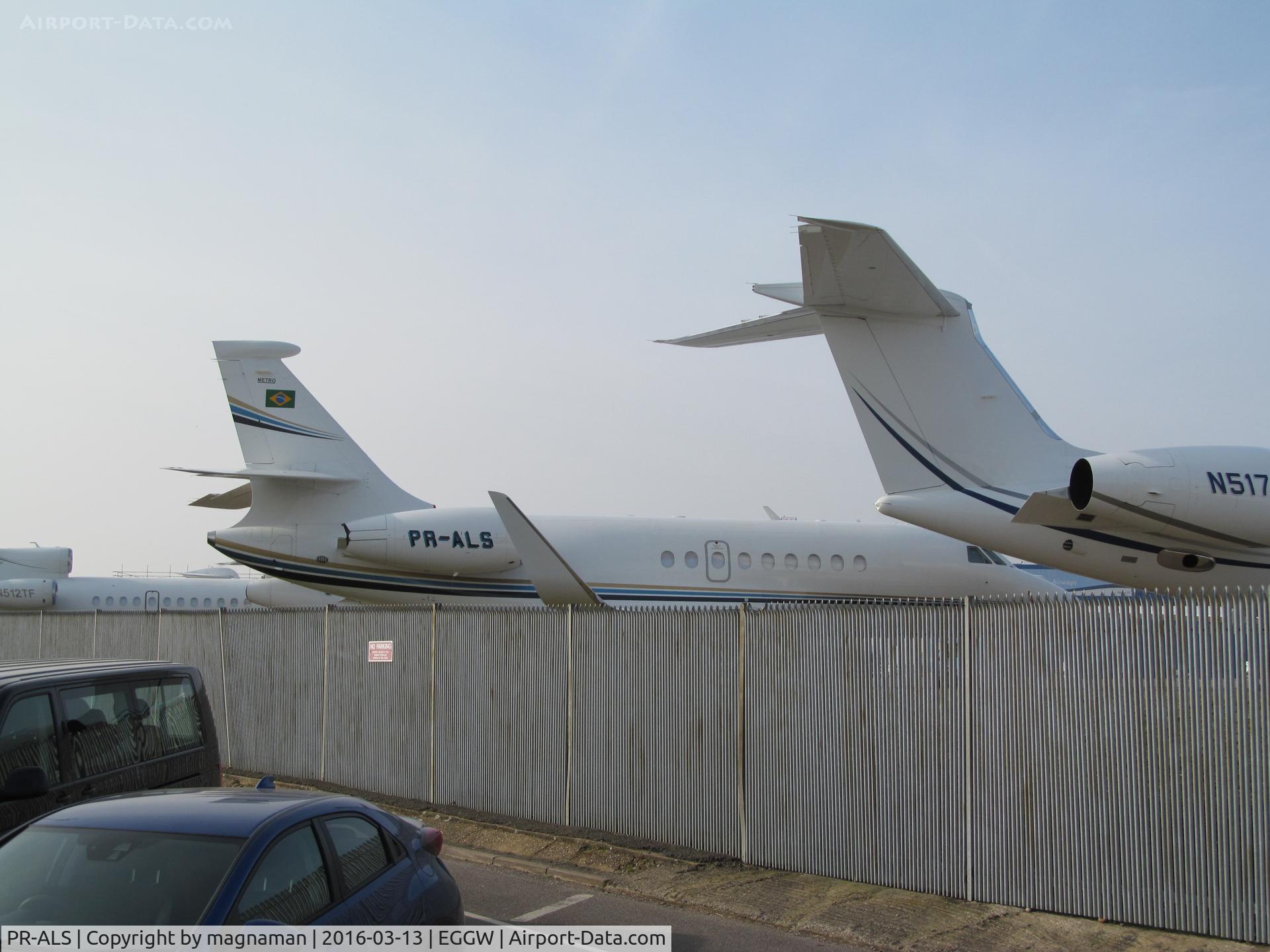 PR-ALS, 2011 Dassault Falcon 2000EX C/N 236, At Luton