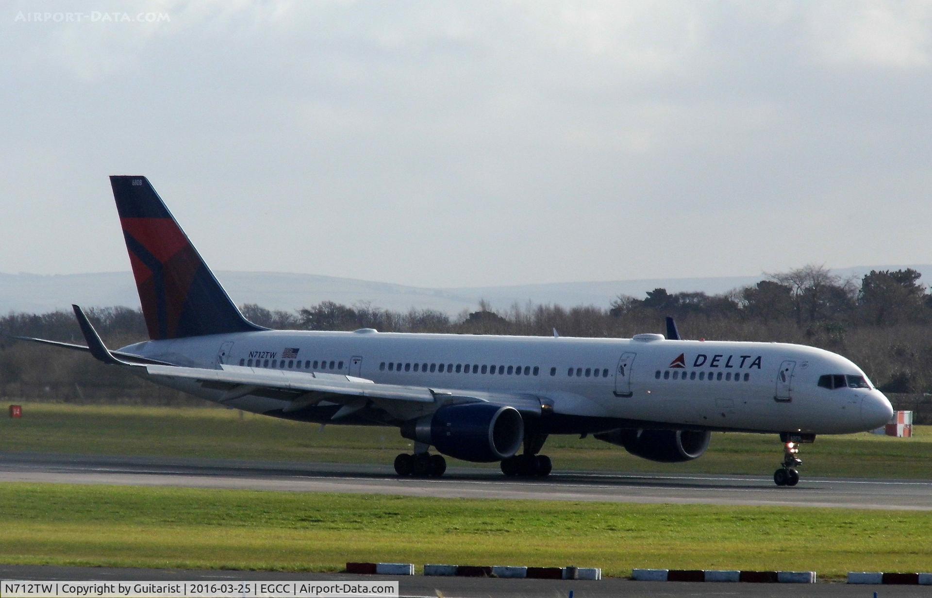 N712TW, 1997 Boeing 757-2Q8 C/N 27624, At Manchester