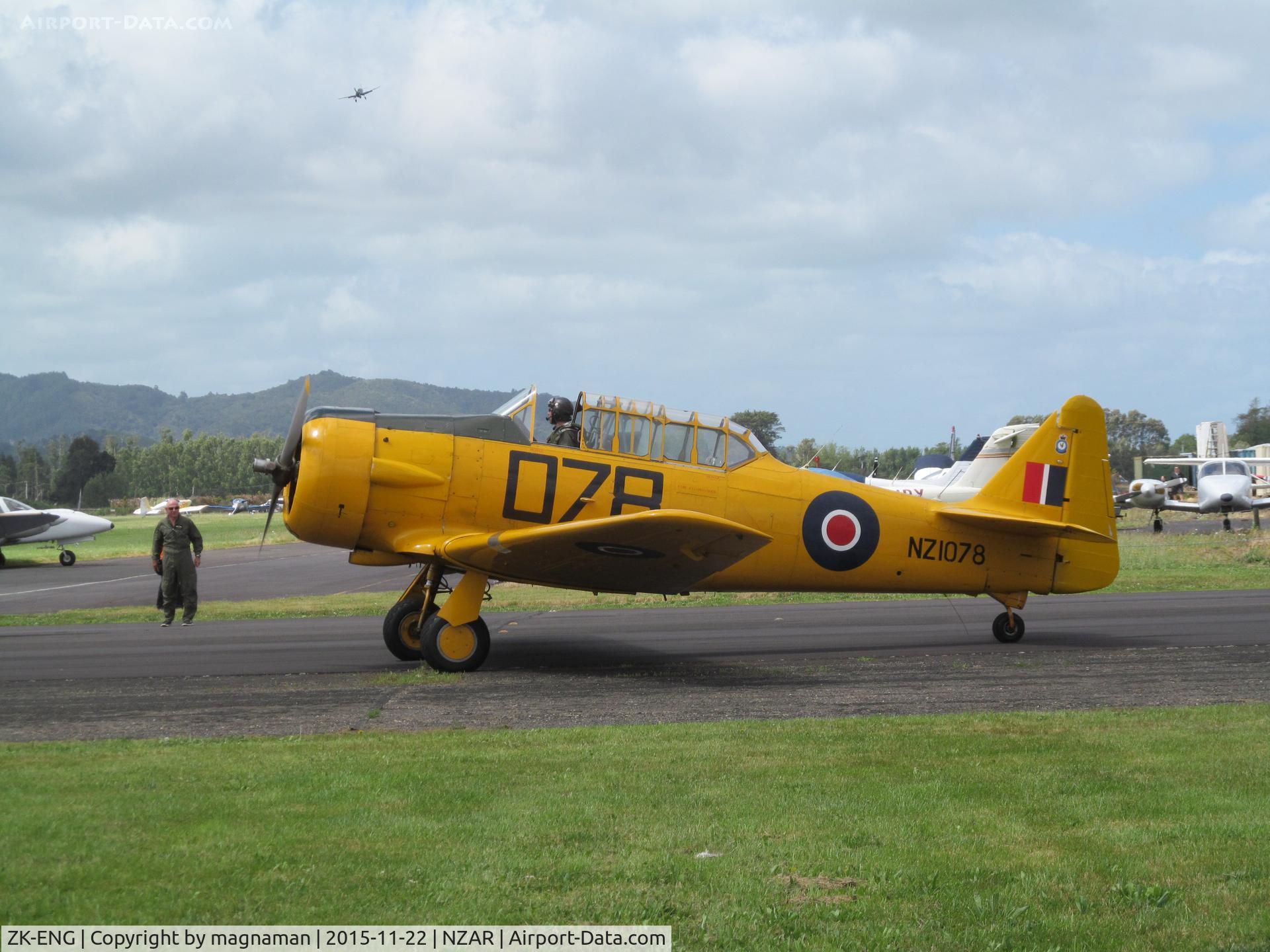ZK-ENG, 1941 North American AT-6D Harvard III C/N 88-15873 (41-34119), at open day