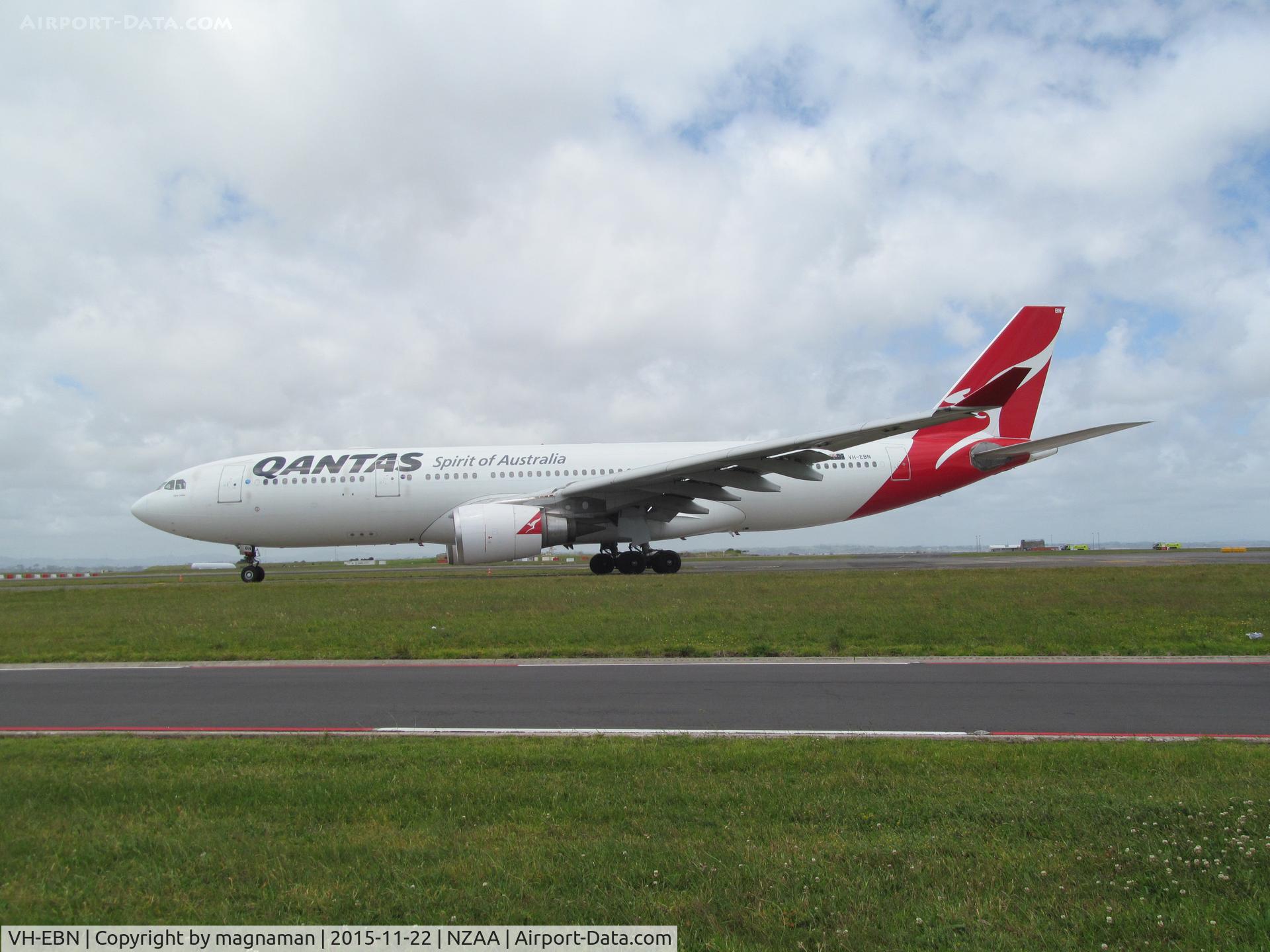 VH-EBN, 2010 Airbus A330-202 C/N 1094, taxying
