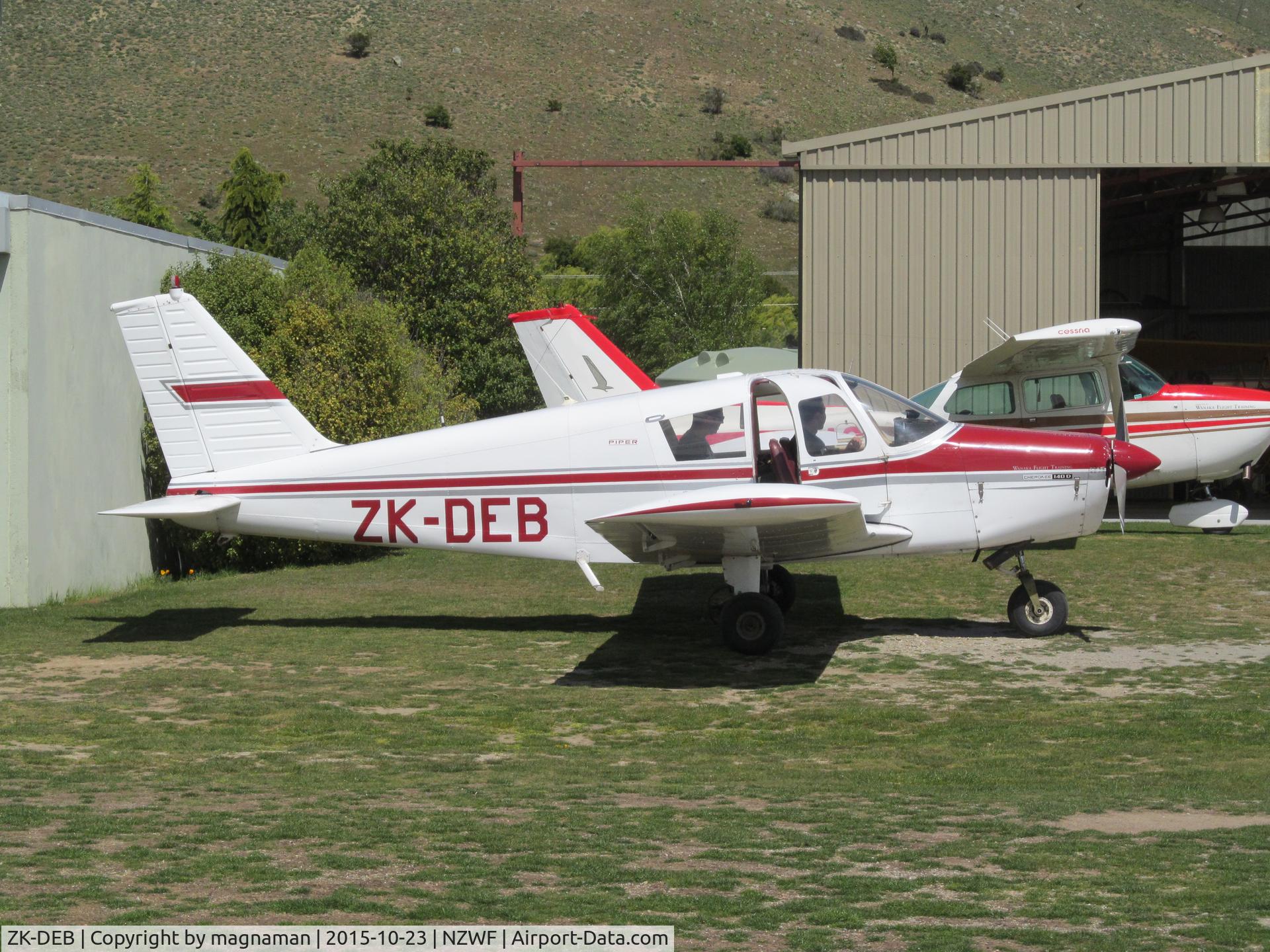 ZK-DEB, Piper PA-28-140 C/N 28-7125115, old Cherokee at wanaka