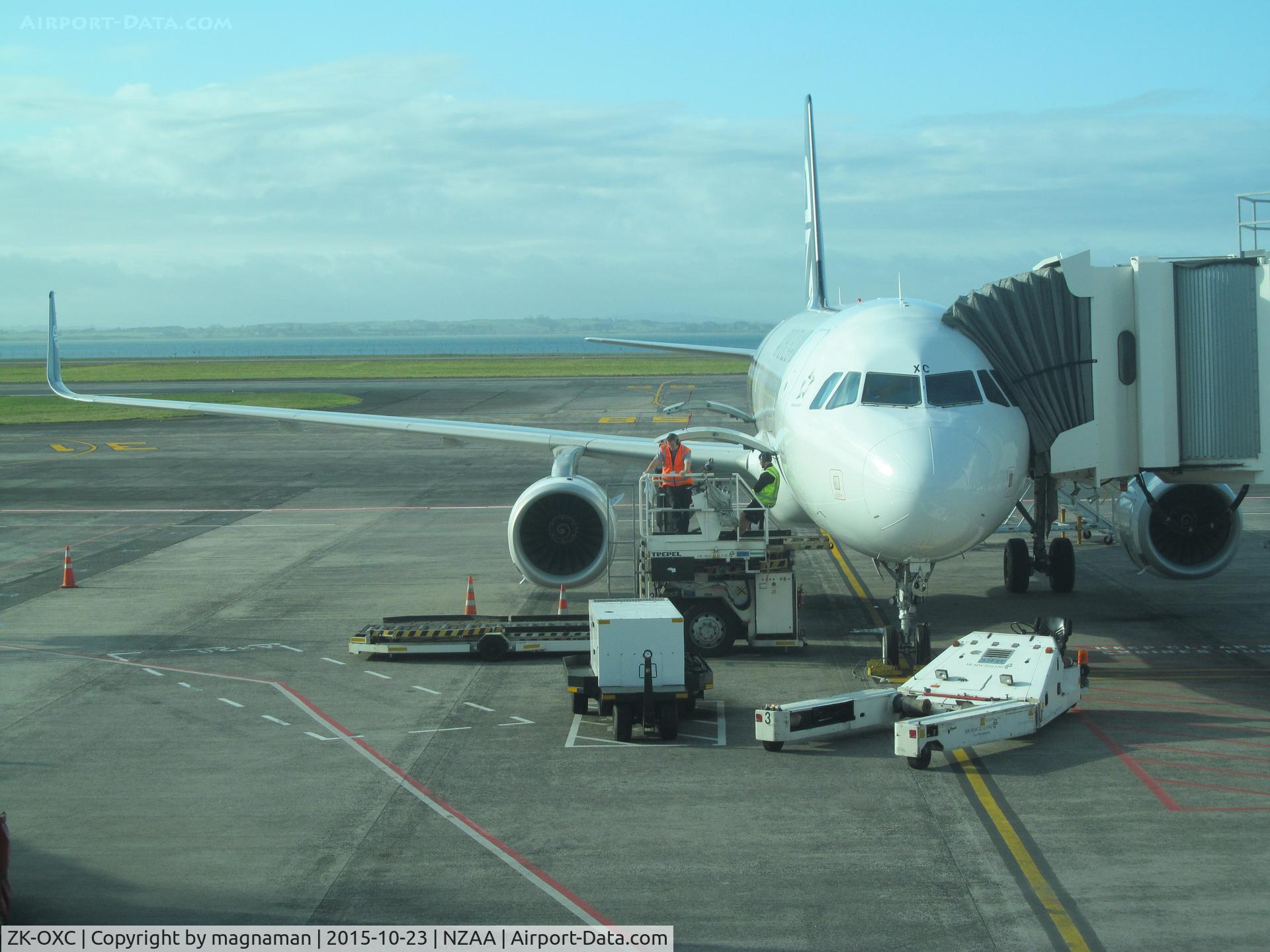 ZK-OXC, 2013 Airbus A320-232 C/N 5847, on stand