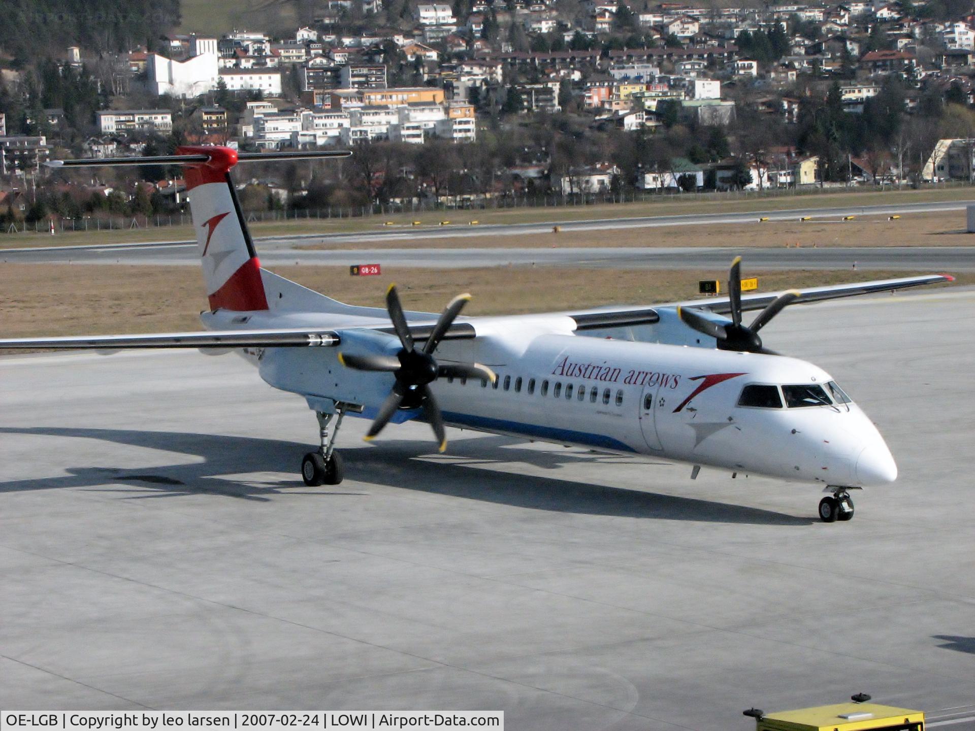 OE-LGB, 1999 De Havilland Canada DHC-8-402Q Dash 8 C/N 4015, Innsbruck 24.2.07