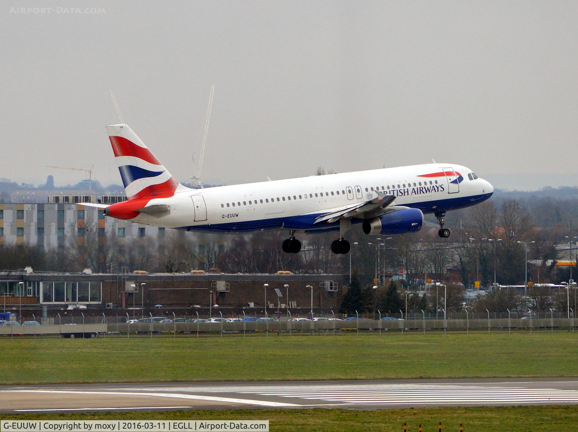 G-EUUW, 2008 Airbus A320-232 C/N 3499, Airbus A320-232 departing London Heathrow.