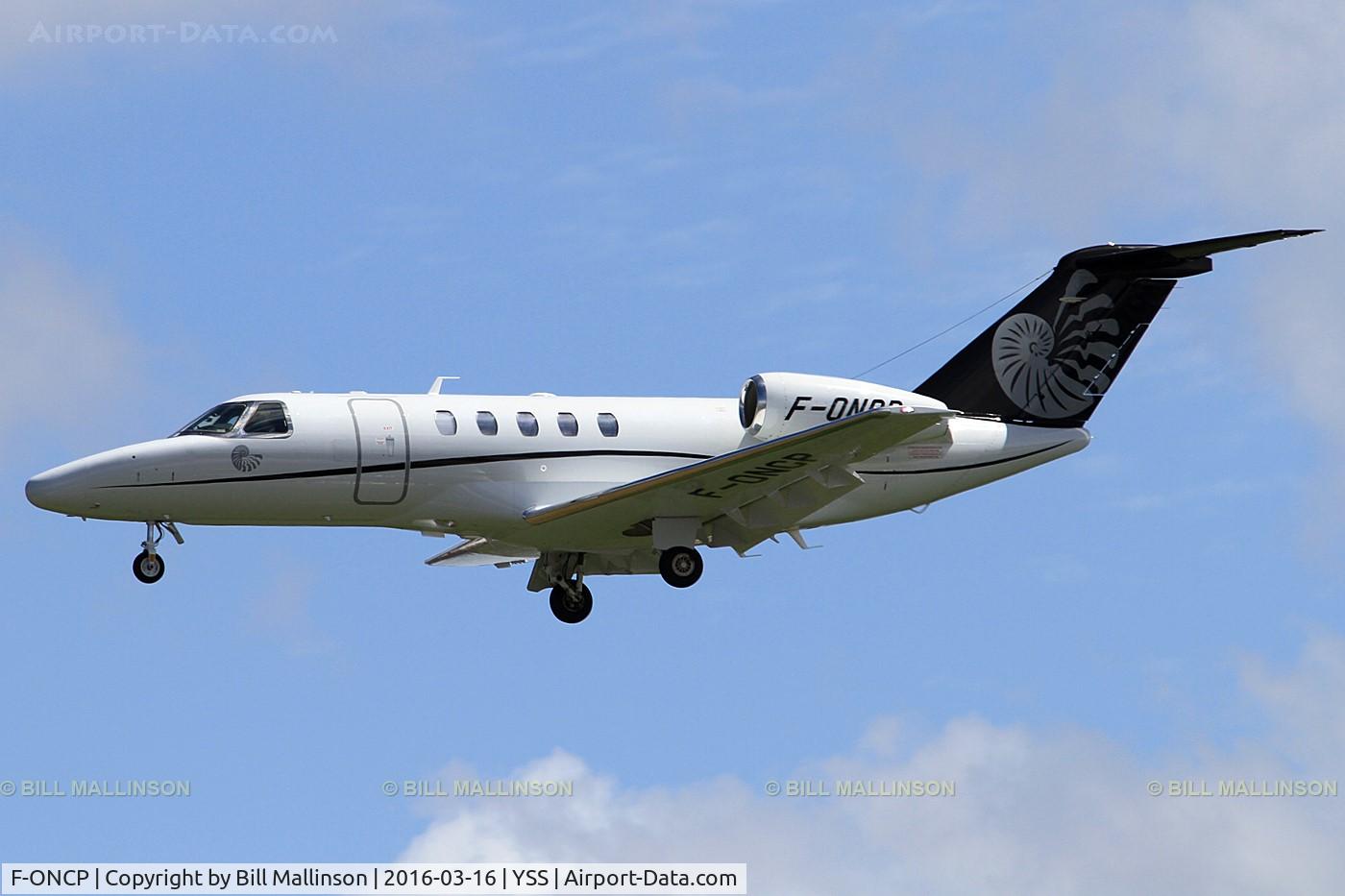 F-ONCP, 2014 Cessna 525C CitationJet CJ4 CitationJet CJ4 C/N 525C-0164, finals to 16R