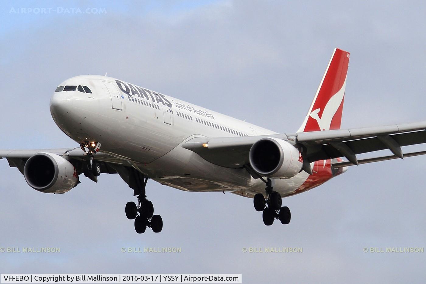 VH-EBO, 2010 Airbus A330-202 C/N 1169, finals to 16R