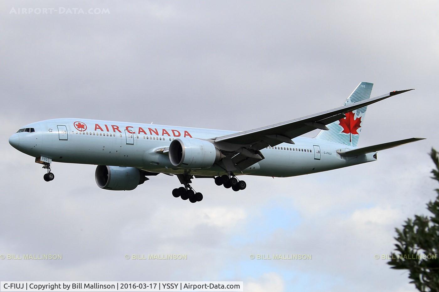 C-FIUJ, 2007 Boeing 777-233/LR C/N 35244, finals to 16R