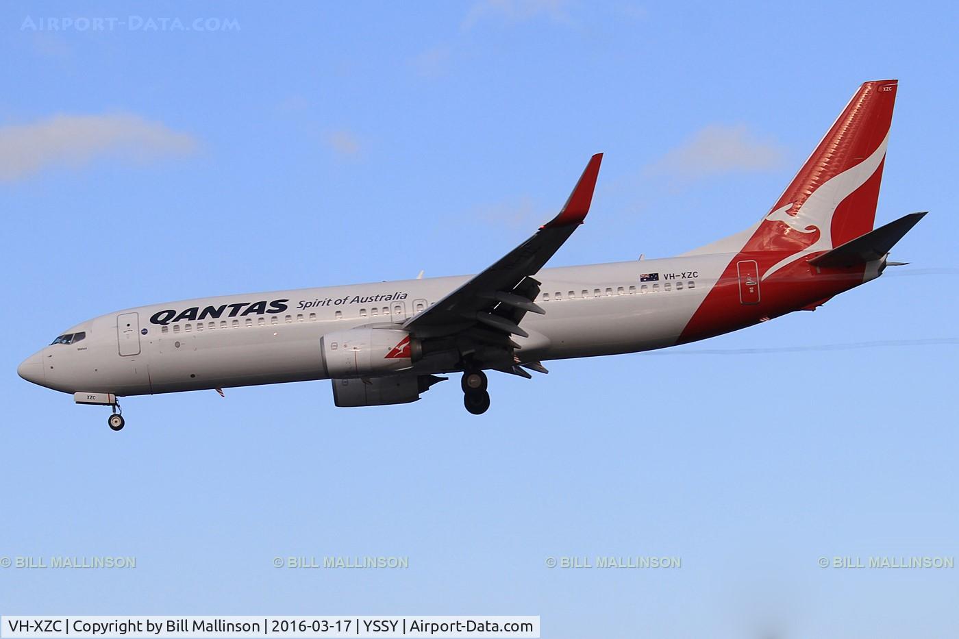 VH-XZC, 2012 Boeing 737-838 C/N 39361, finals to 16R