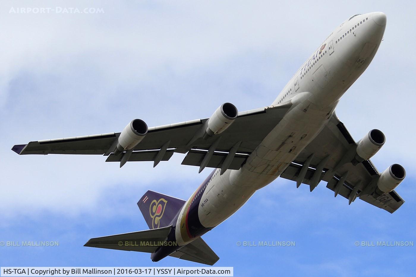 HS-TGA, 2001 Boeing 747-4D7 C/N 32369, Away to BKK