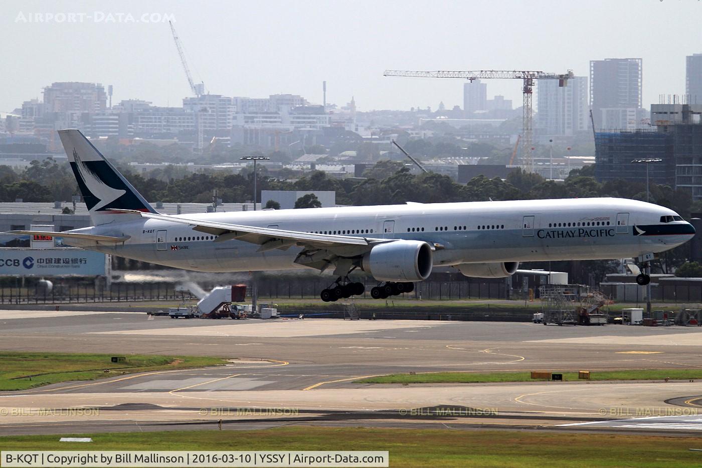 B-KQT, 2014 Boeing 777-367/ER C/N 41766, finals to 16R