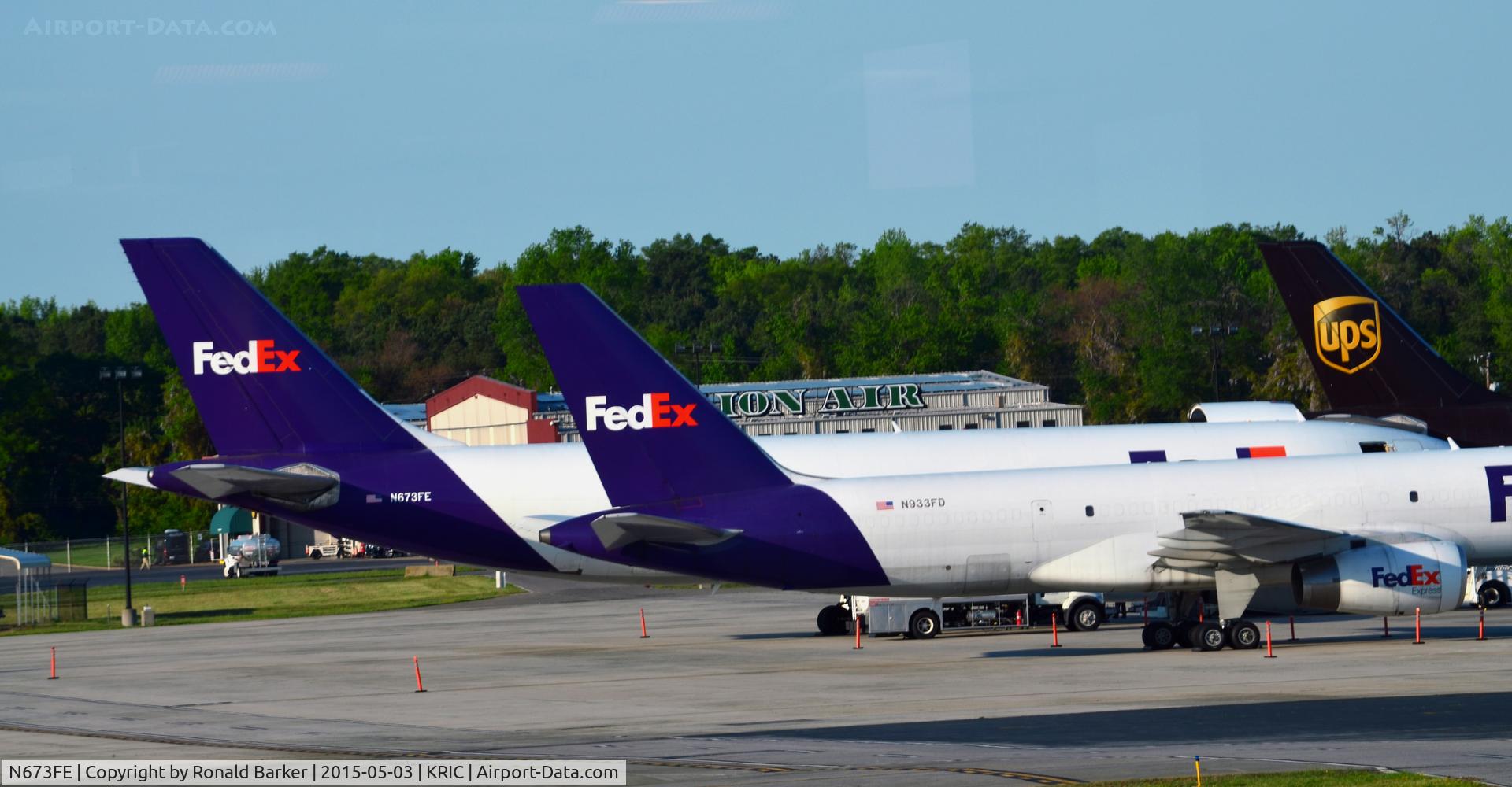 N673FE, 1997 Airbus A300F4-605R C/N 780, On the ramp