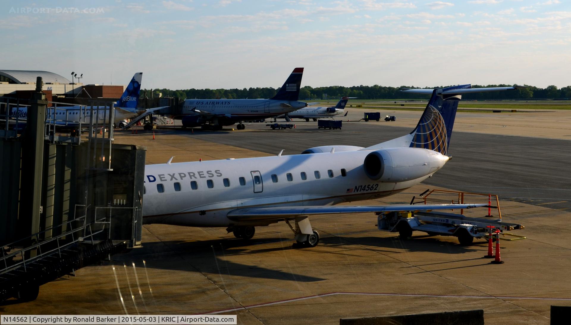 N14562, 2002 Embraer ERJ-145LR (EMB-145LR) C/N 145611, Richmond