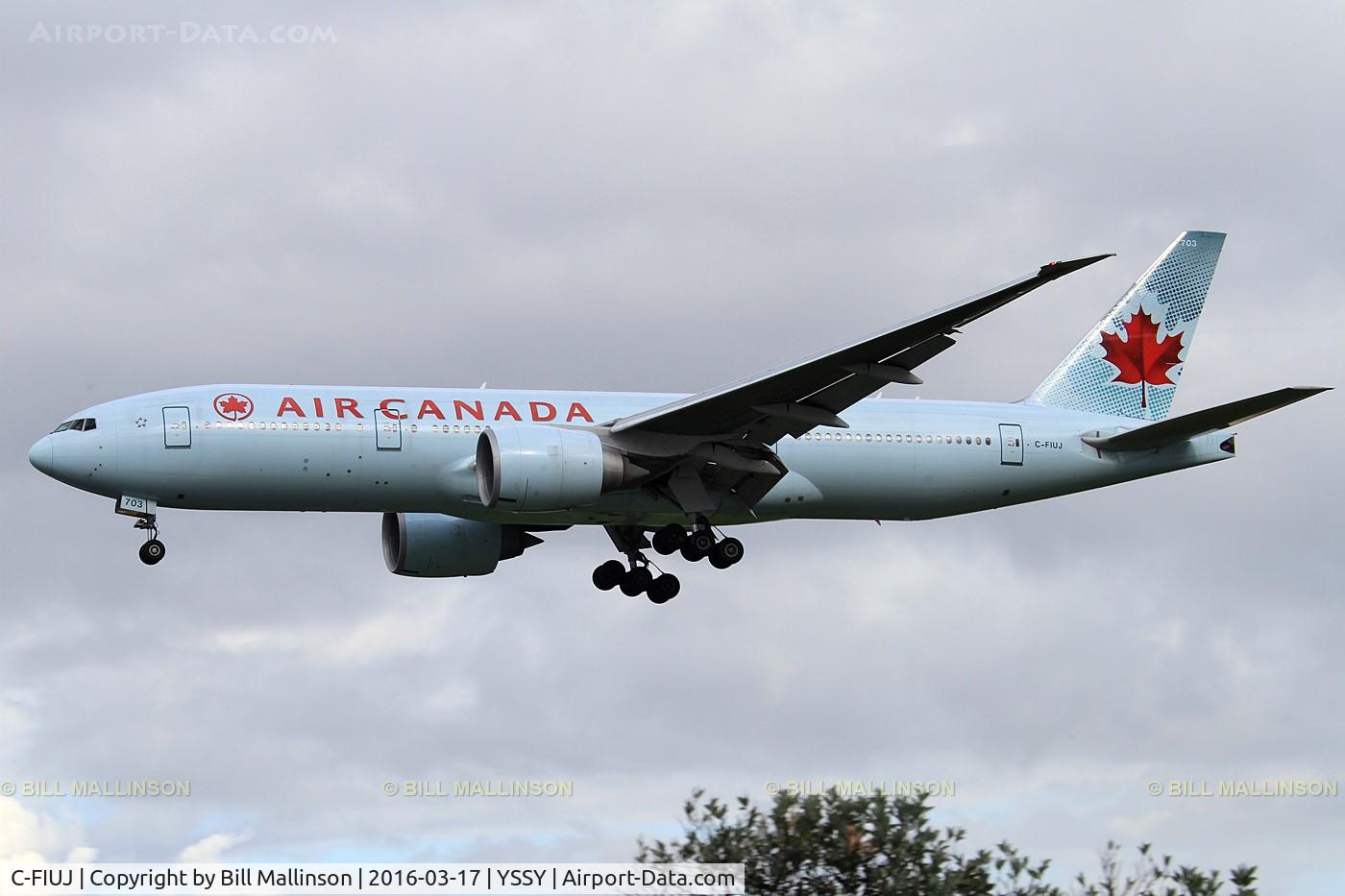 C-FIUJ, 2007 Boeing 777-233/LR C/N 35244, finals to 16R