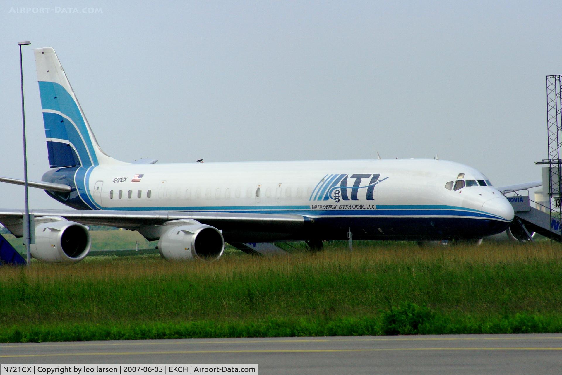 N721CX, 1968 Douglas DC-8-62CF C/N 46013, Copenhagen 5.6.07