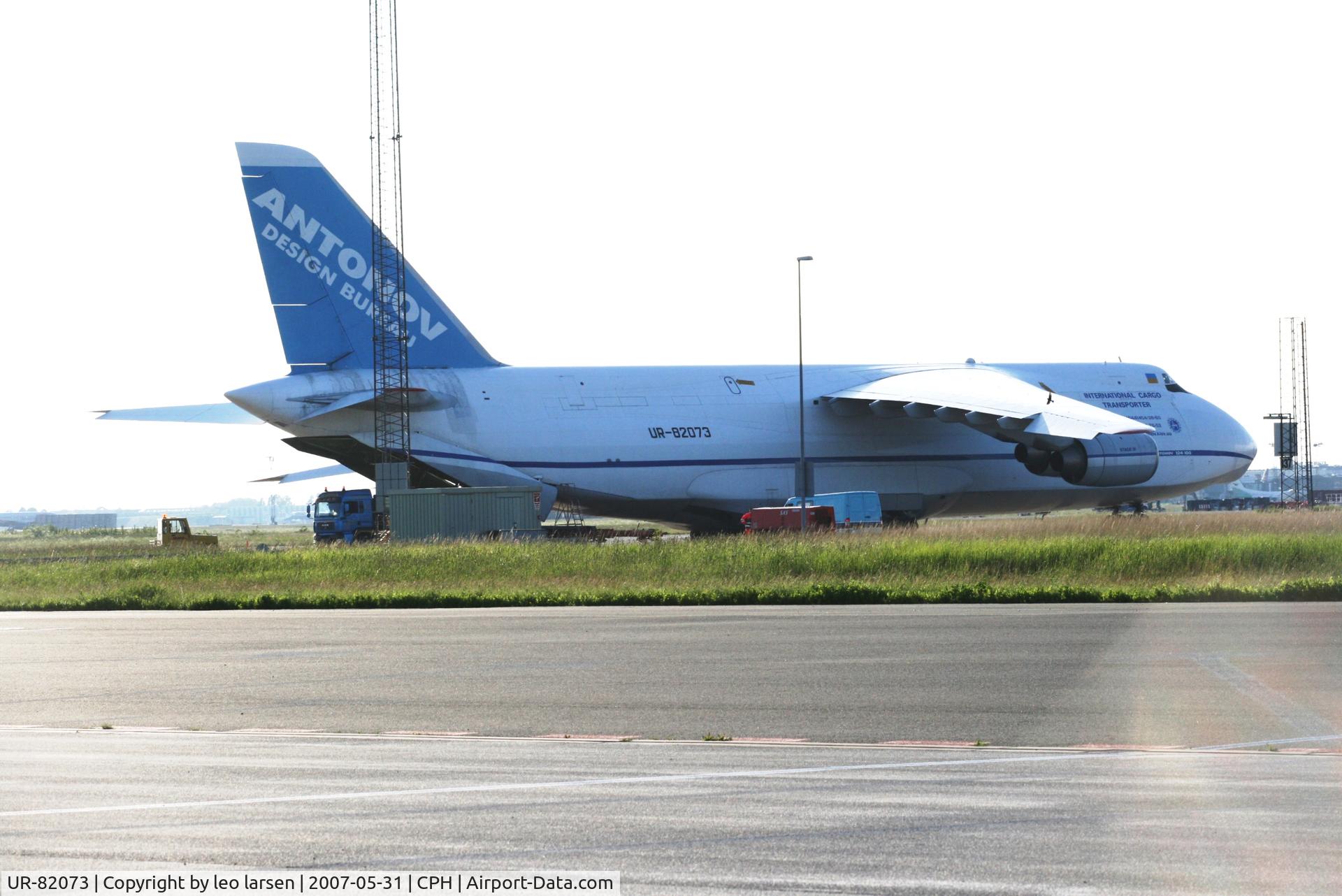 UR-82073, 1994 Antonov An-124-100 Ruslan C/N 9773054359139, Copenhagen 31.5.07