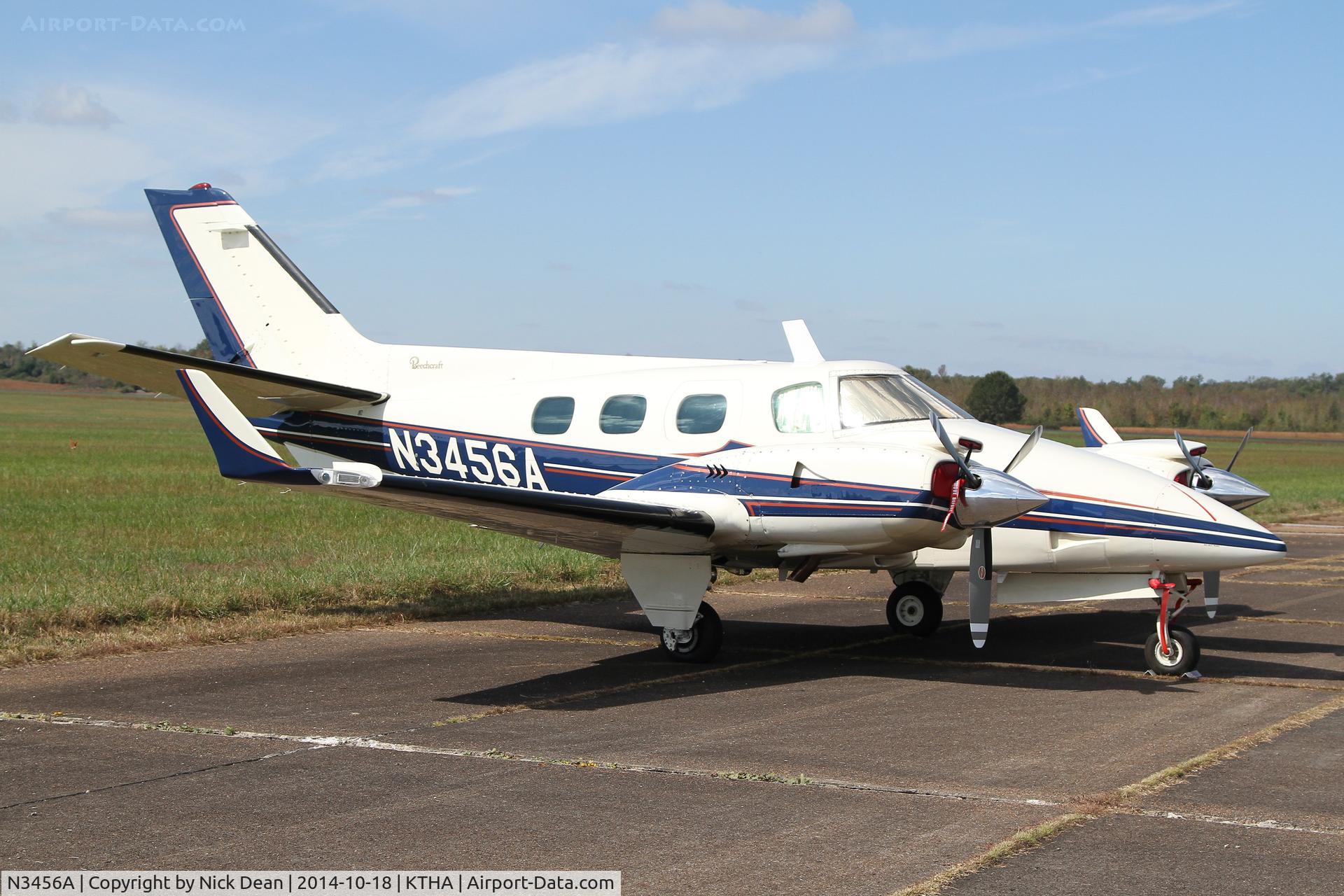 N3456A, 1977 Beech B-60 Duke C/N P-443, DFA 2014 at the Beech Party