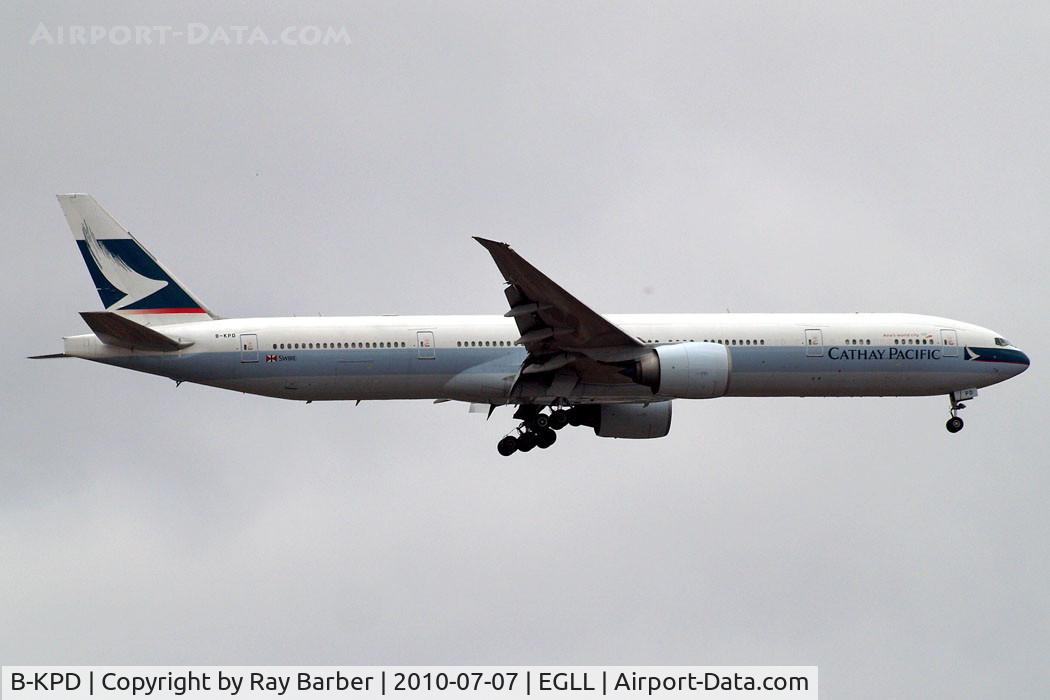 B-KPD, 2007 Boeing 777-367/ER C/N 36155, Boeing 777-367ER [36155] (Cathay Pacific Airways) Home~G 07/07/2010. On approach 27L.