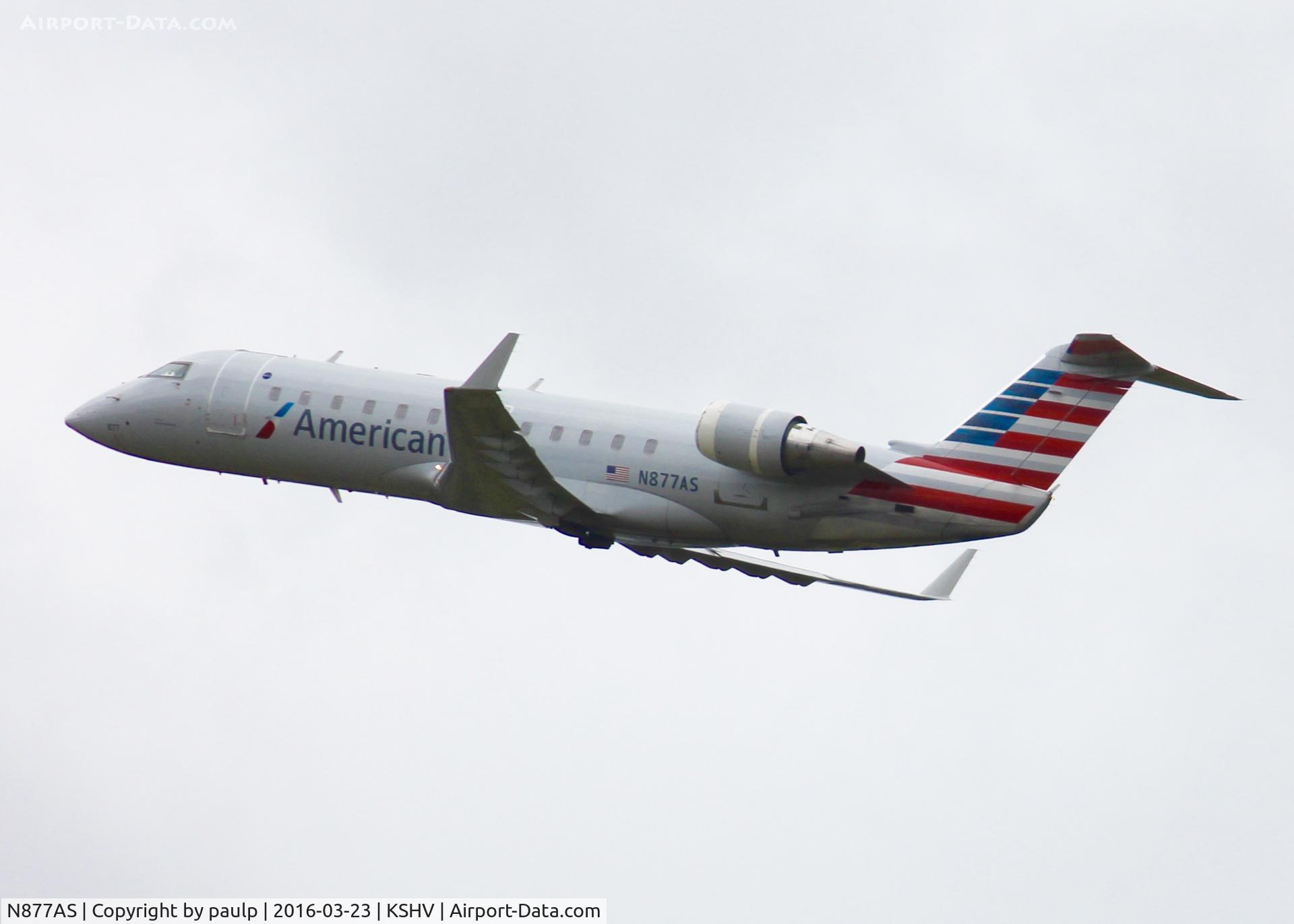 N877AS, 2001 Bombardier CRJ-200ER (CL-600-2B19) C/N 7579, At Shreveport Regional.