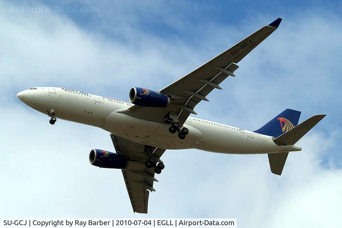 SU-GCJ, 2005 Airbus A330-243 C/N 709, Airbus A330-243 [709] (EgyptAir) Home~G 04/07/2010. On approach 27R.
