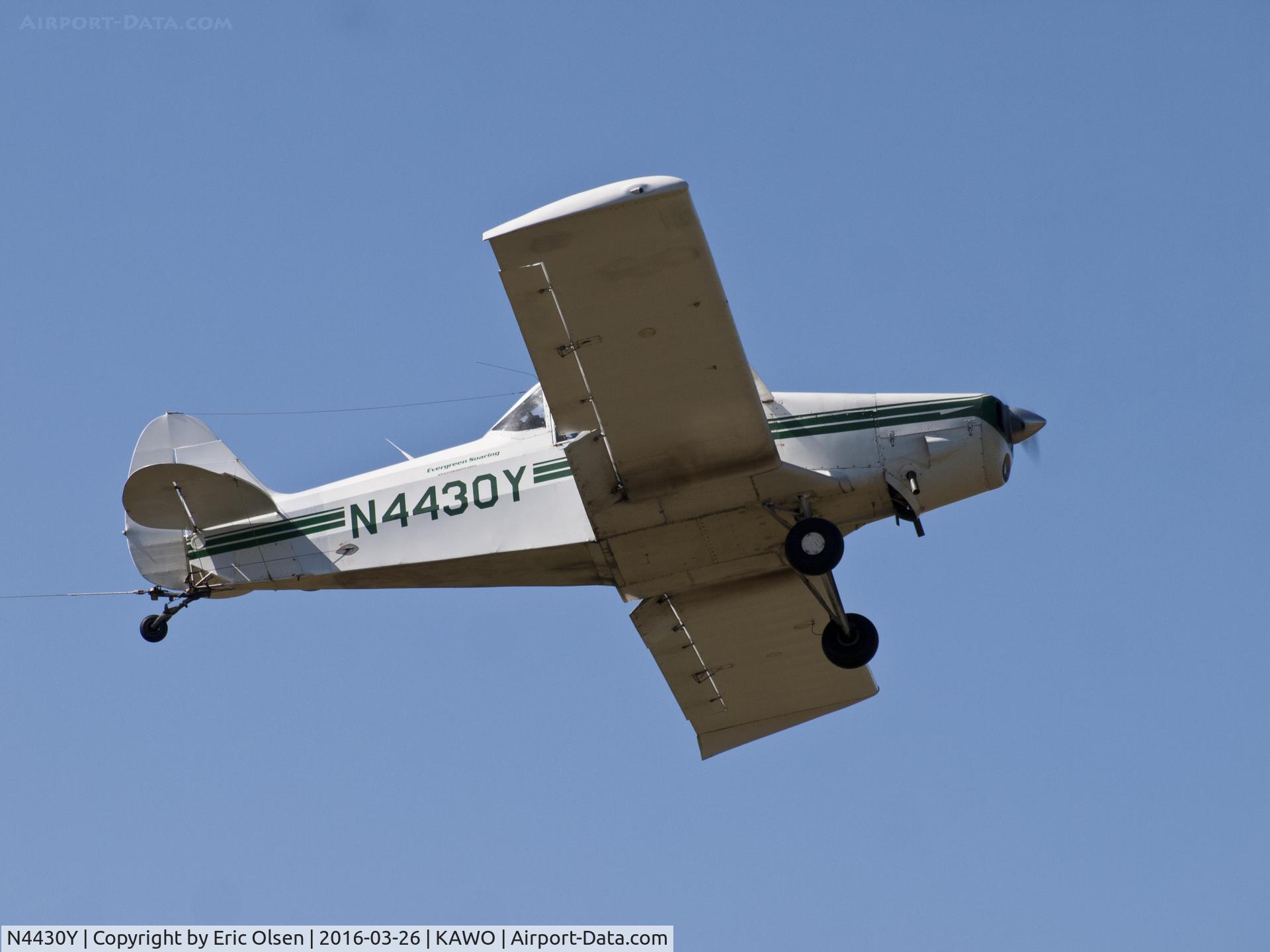 N4430Y, Piper PA-25-235 Pawnee C/N 25-4056, Evergreen Soaring's Piper takes to the air with another glider.