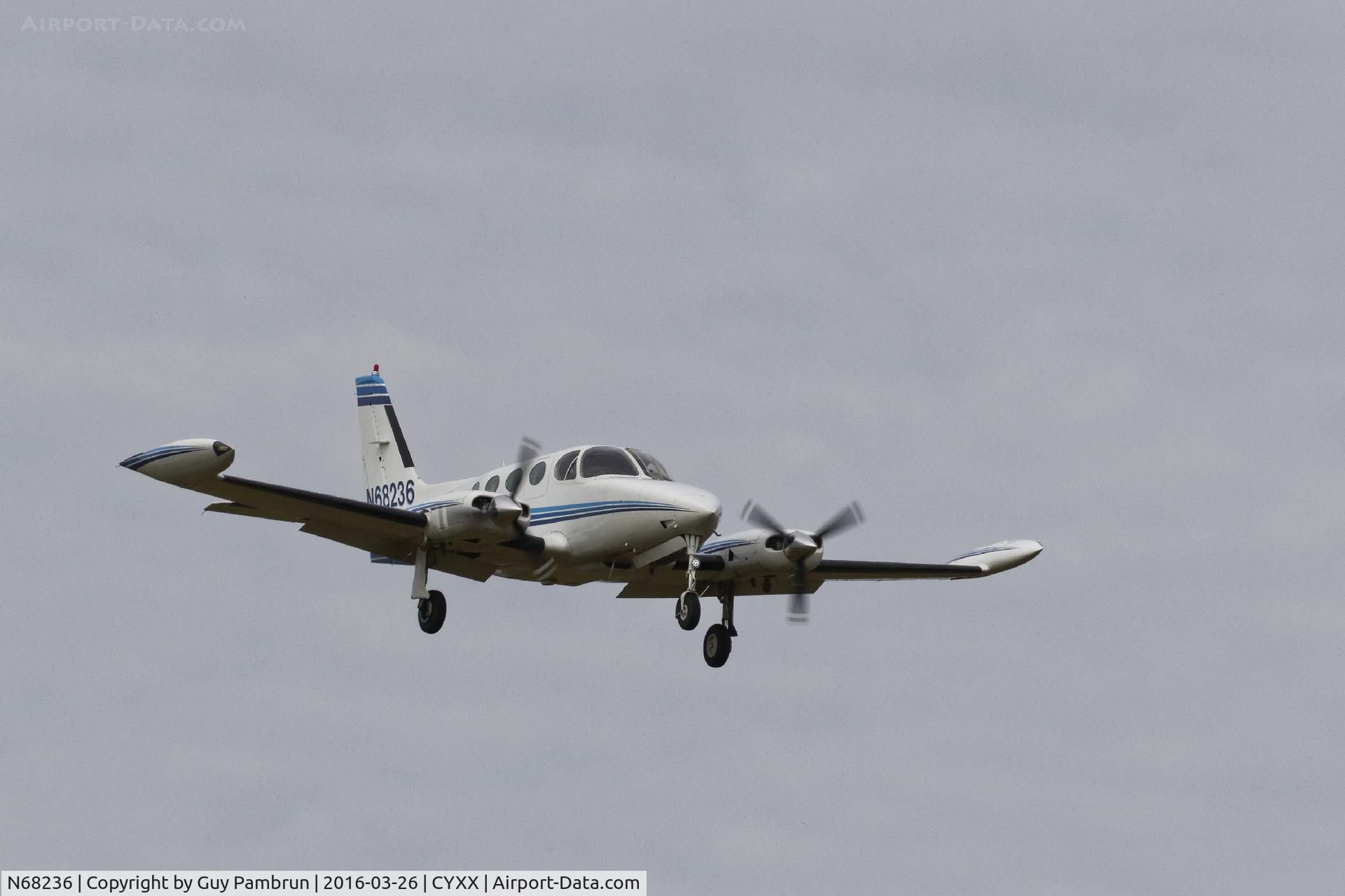 N68236, 1981 Cessna 340A C/N 340A1275, Landing