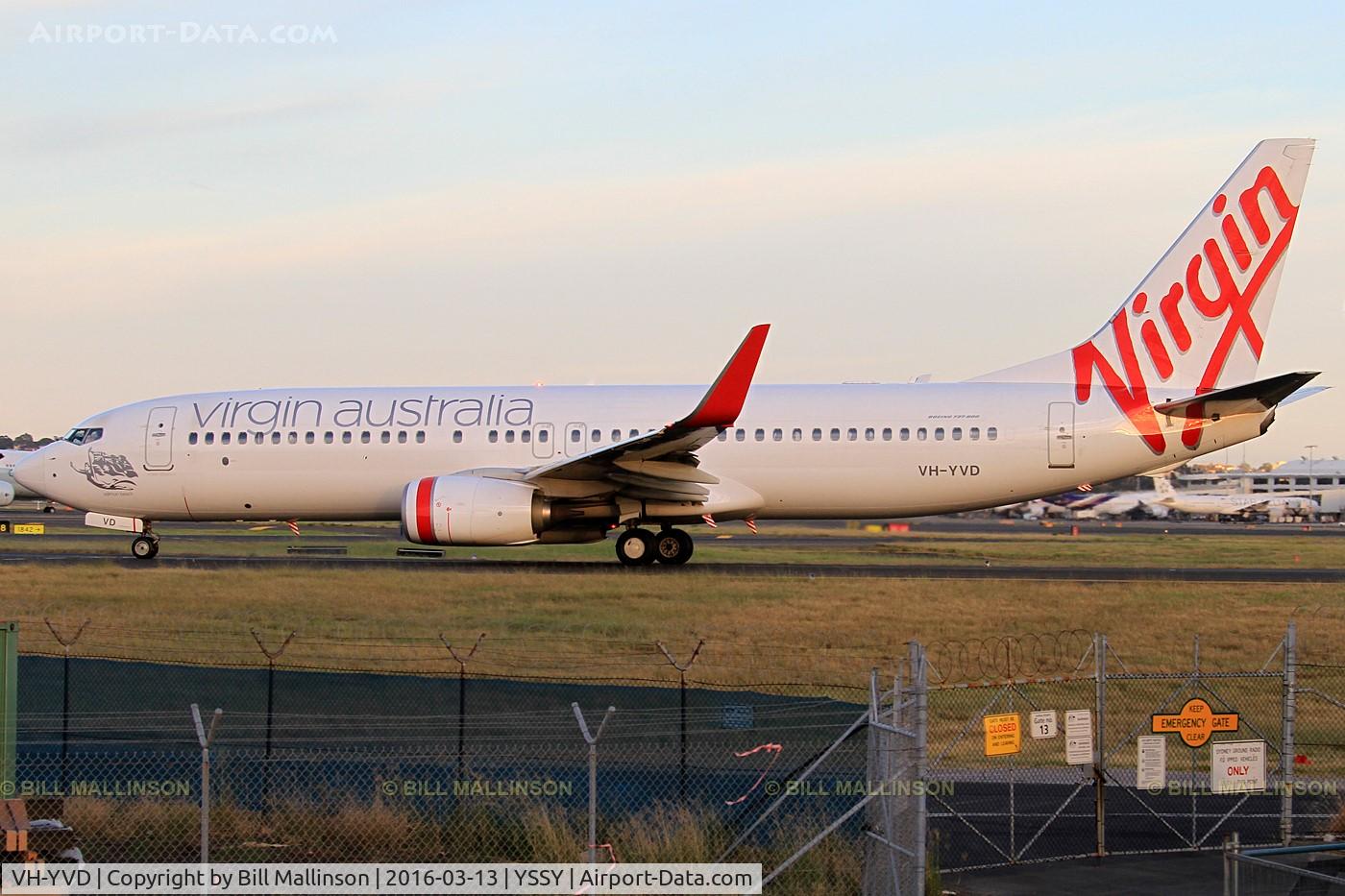VH-YVD, 2011 Boeing 737-8FE C/N 40998, taxiing to 34R