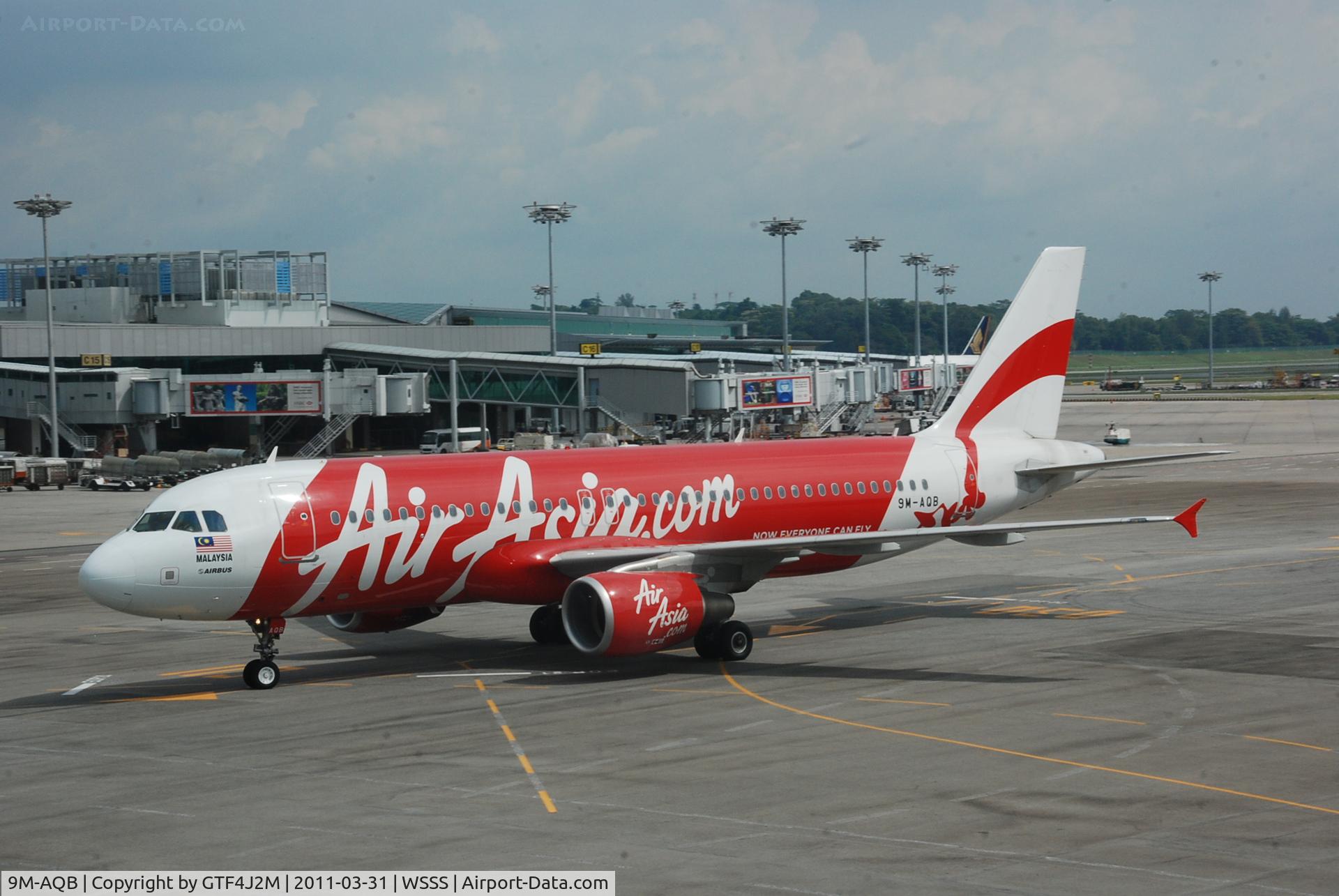 9M-AQB, 2010 Airbus A320-216 C/N 4458, 9M-AQB at Singapore, Changi 31.3.11