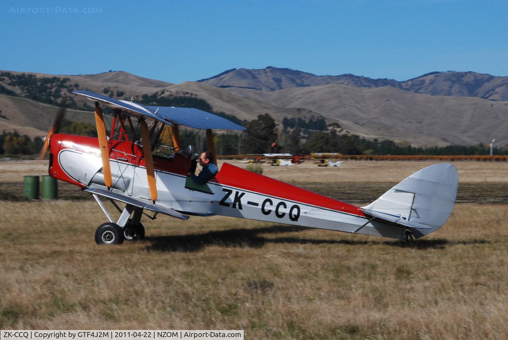 ZK-CCQ, De Havilland New Zealand DH-82A Tiger Moth C/N DHNZ132, ZK-CCQ at Omaka Airshow 22.4.11