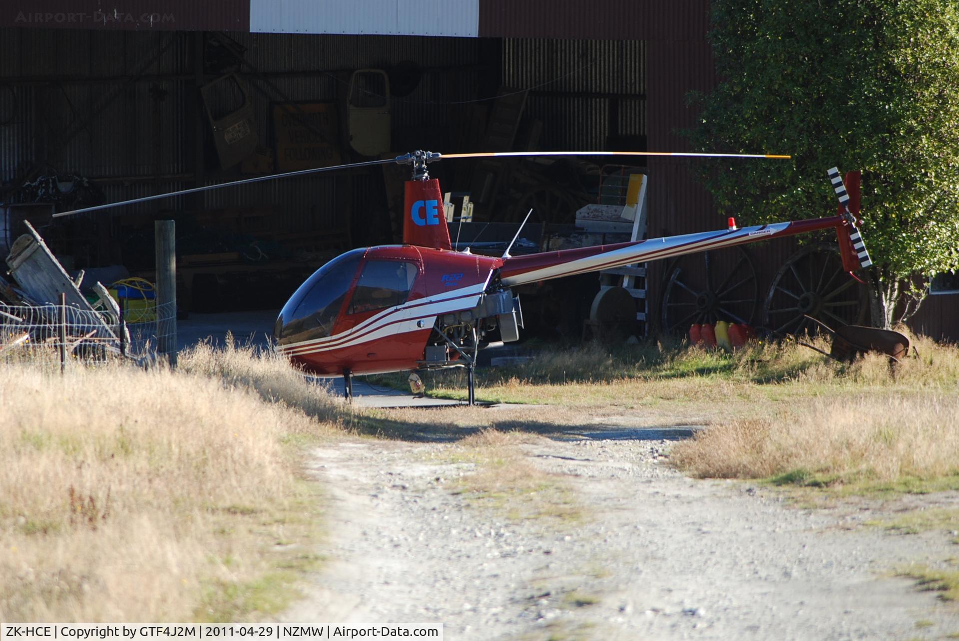 ZK-HCE, Robinson R22 Beta C/N 1602, ZK-HCE at Makaroa West 29.4.11